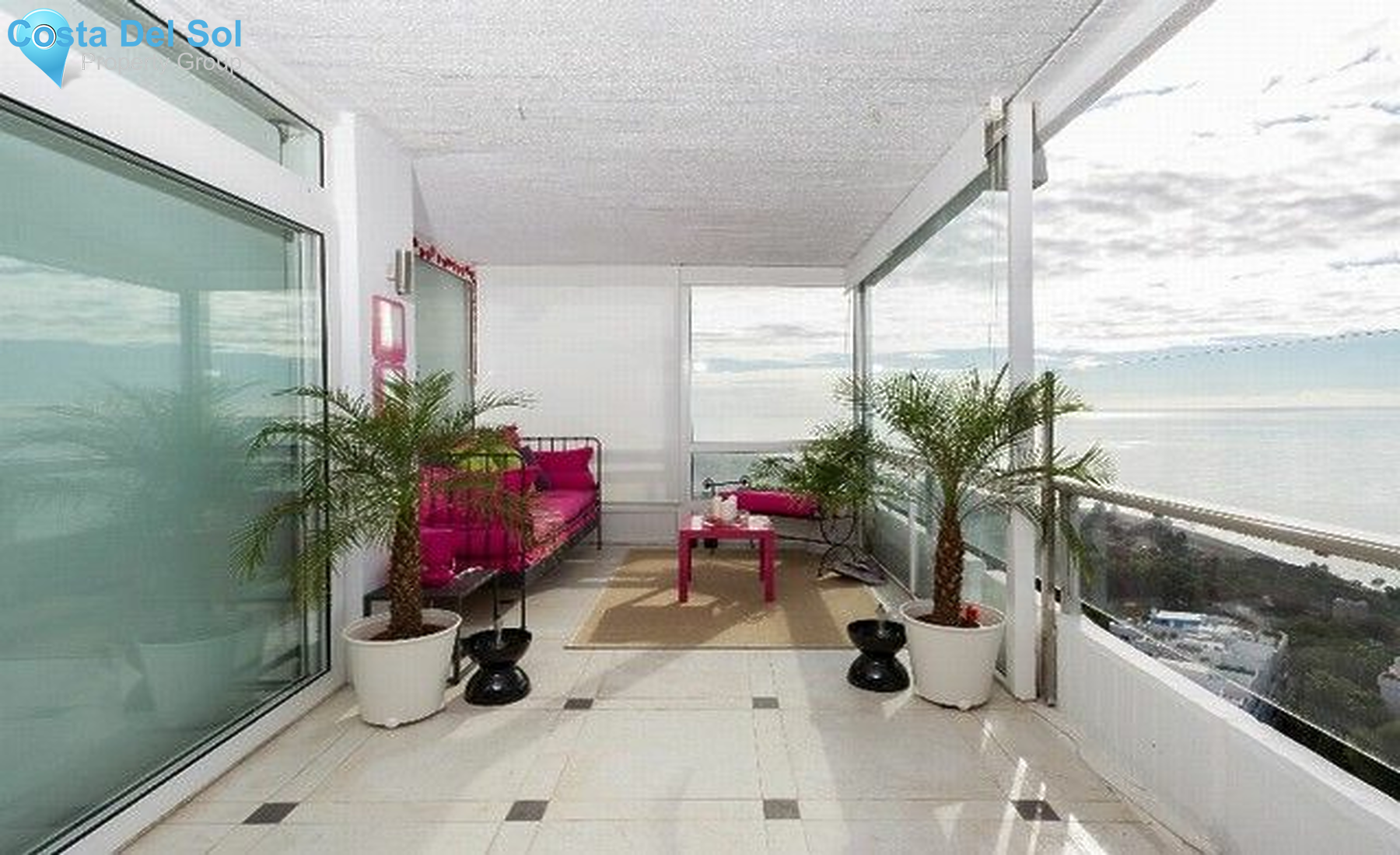 Middle Floor Apartment in Río Real-1546055