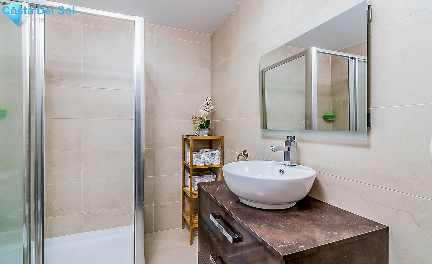 Middle Floor Apartment in San Luis de Sabinillas-1354037