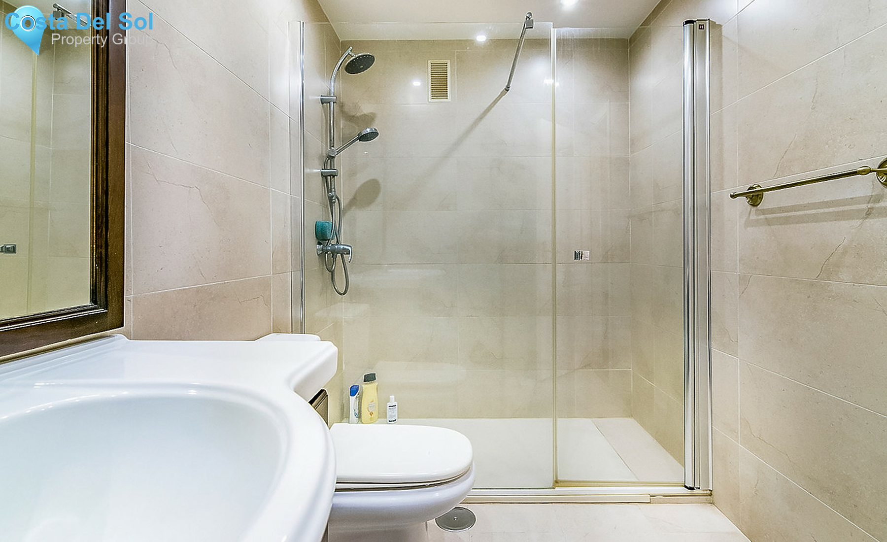 Middle Floor Apartment in San Luis de Sabinillas-1354039