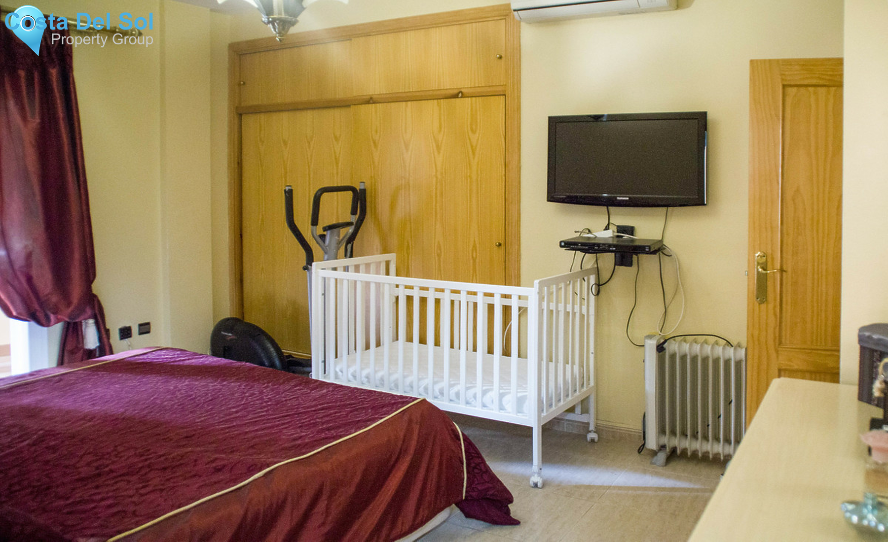 Middle Floor Apartment in San Luis de Sabinillas-1356596