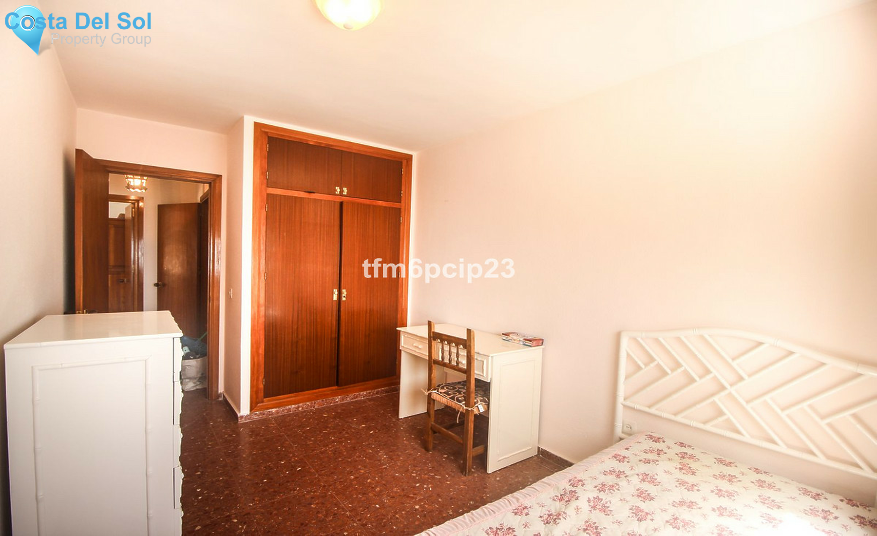 Middle Floor Apartment in San Luis de Sabinillas-1459628