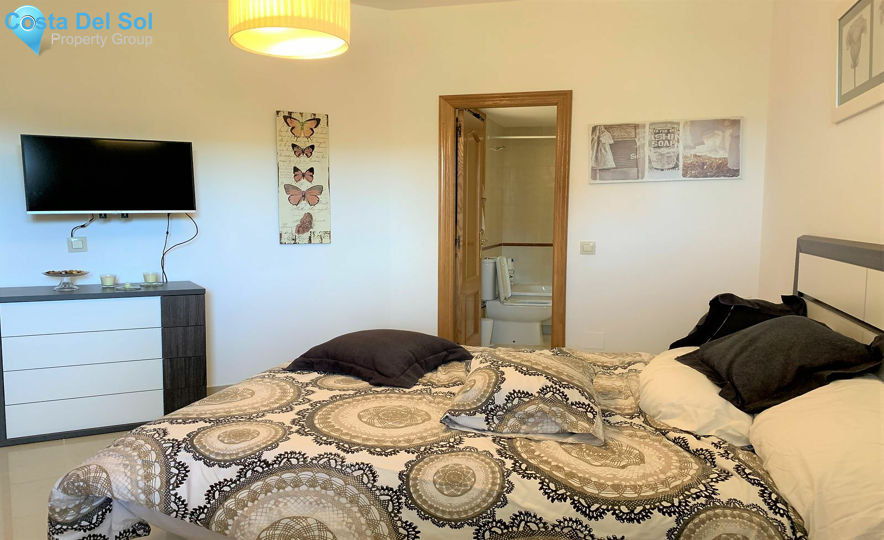 Middle Floor Apartment in San Luis de Sabinillas-1131376