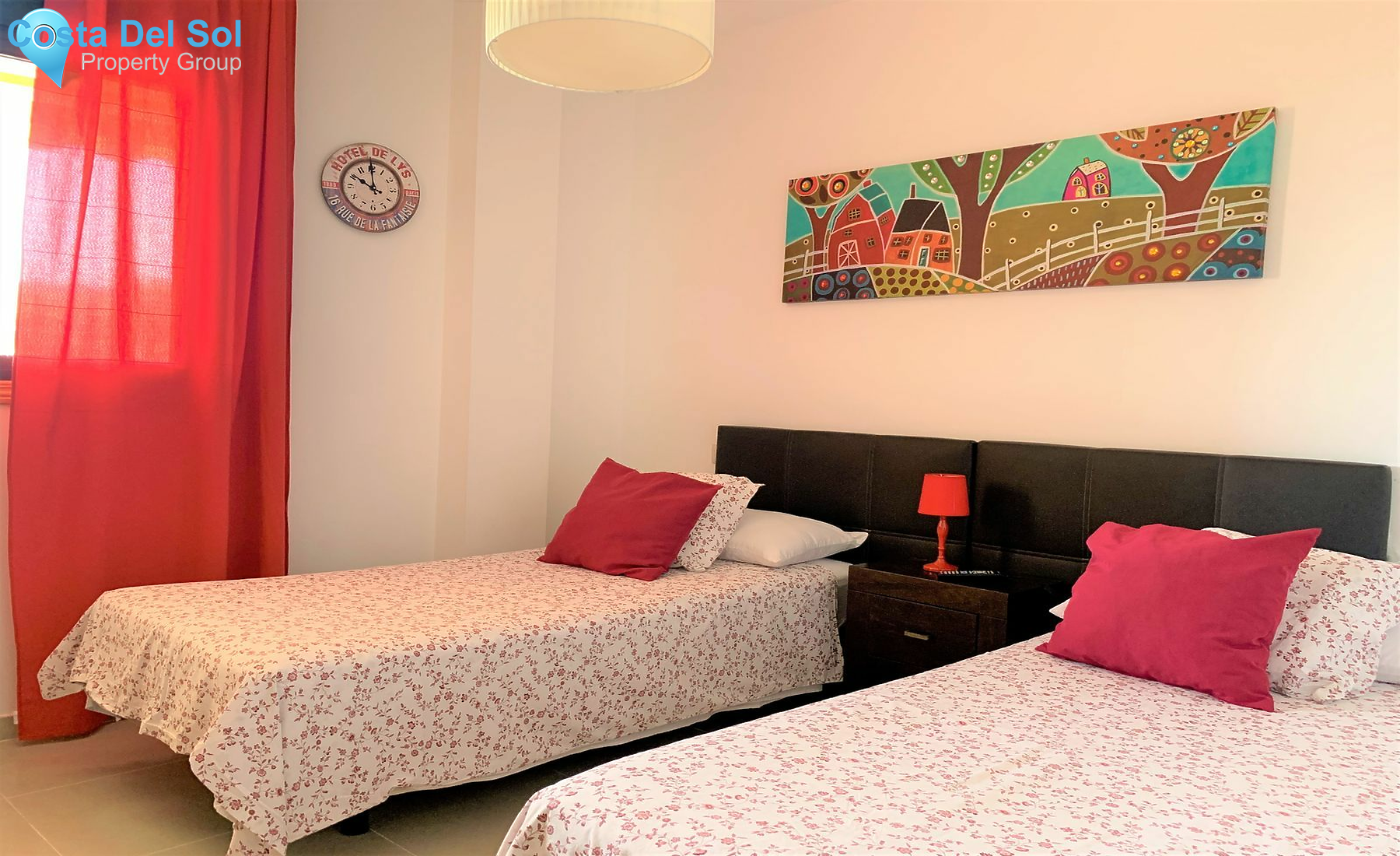 Middle Floor Apartment in San Luis de Sabinillas-1131378