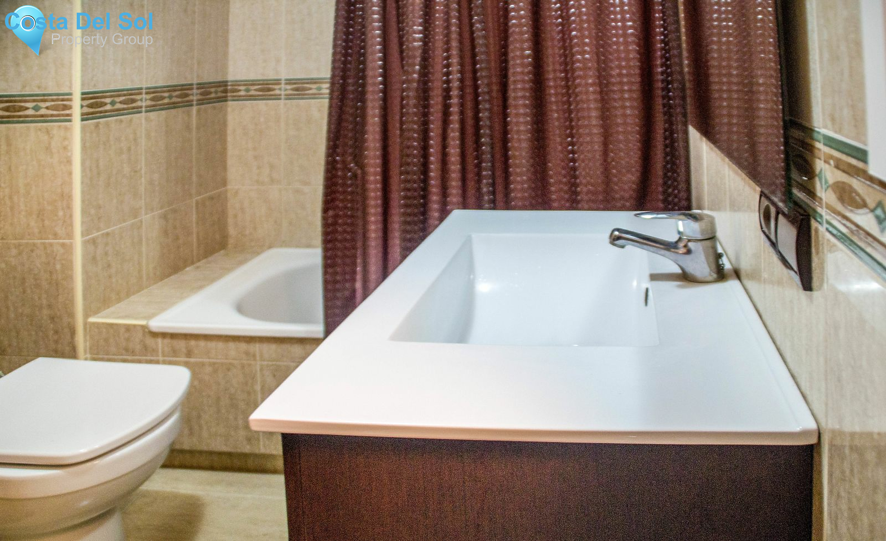 Middle Floor Apartment in San Luis de Sabinillas-1153189