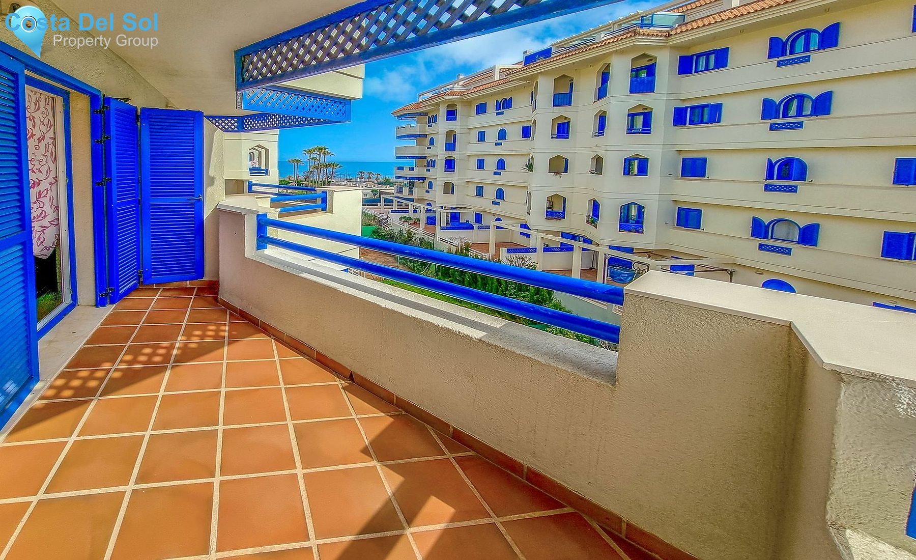 Middle Floor Apartment in San Luis de Sabinillas-1187050