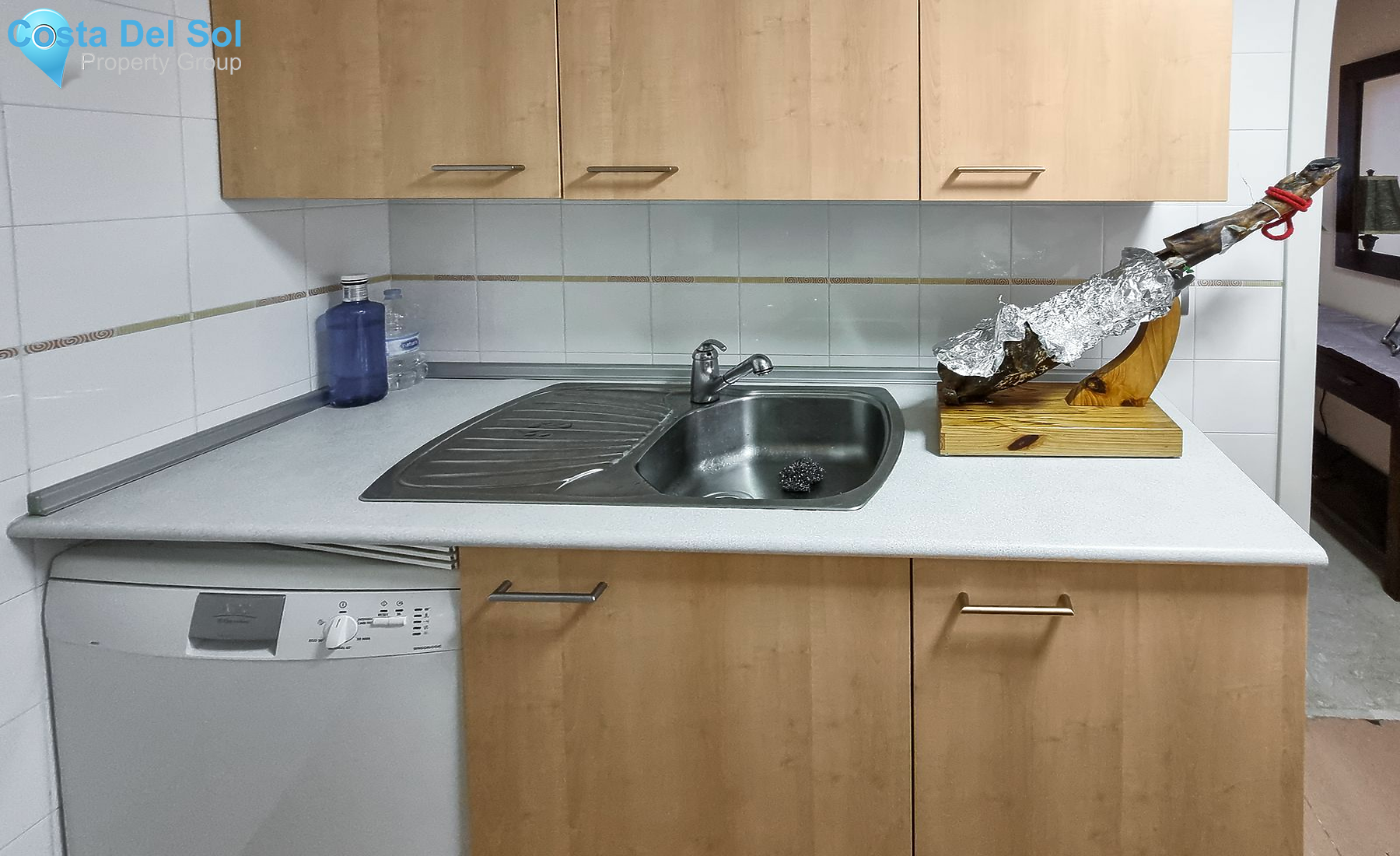 Middle Floor Apartment in San Luis de Sabinillas-1187063