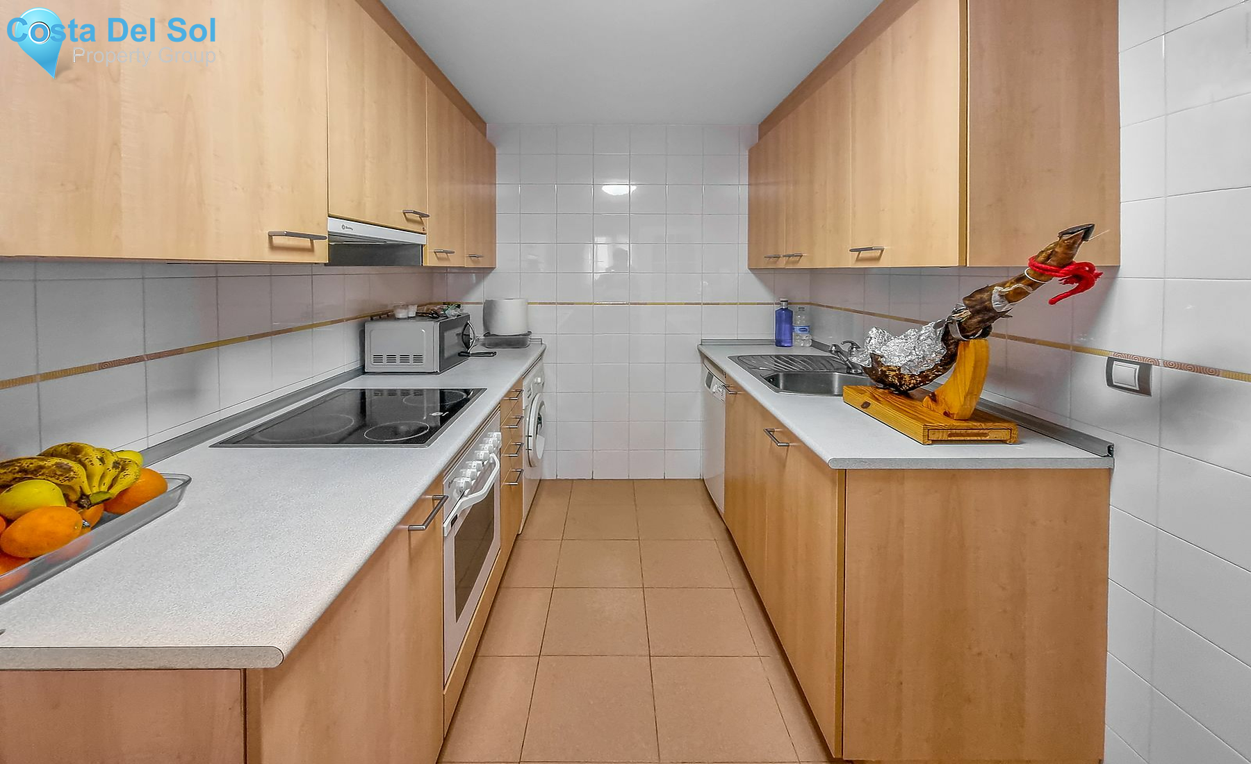 Middle Floor Apartment in San Luis de Sabinillas-1187064