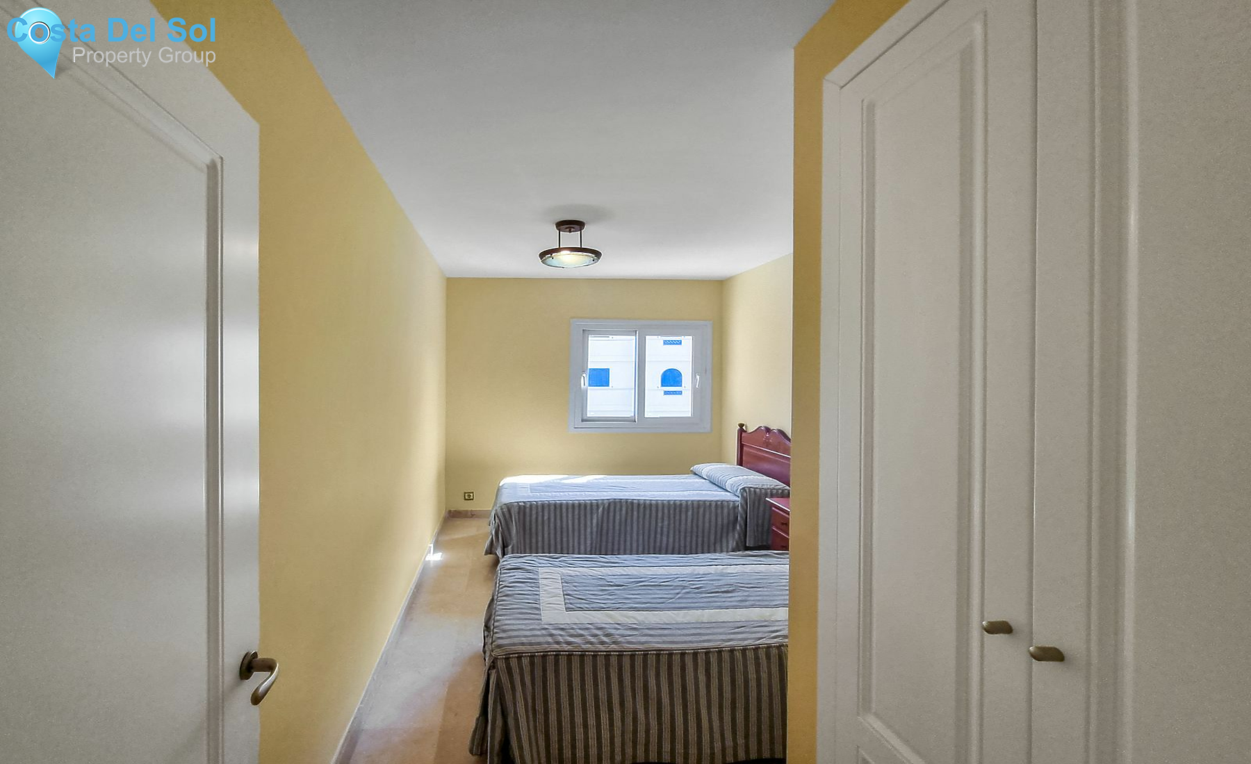 Middle Floor Apartment in San Luis de Sabinillas-1187067