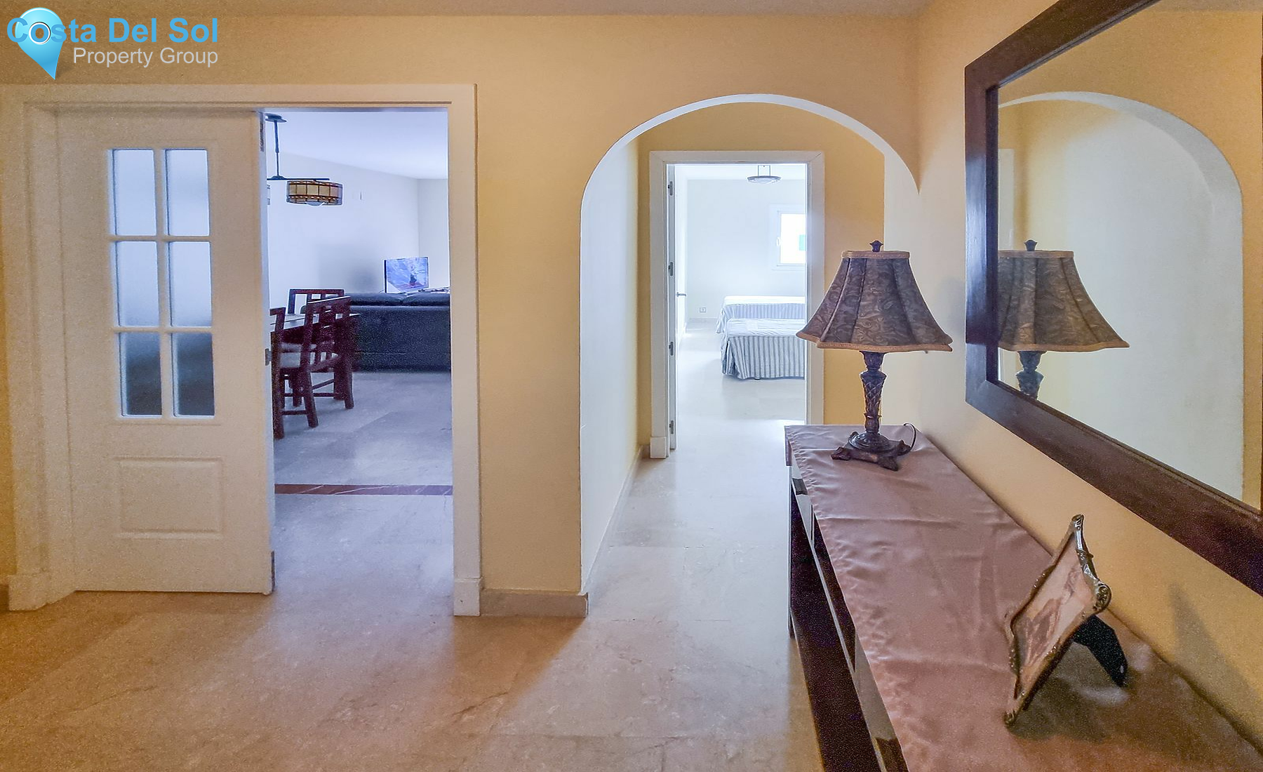 Middle Floor Apartment in San Luis de Sabinillas-1187053