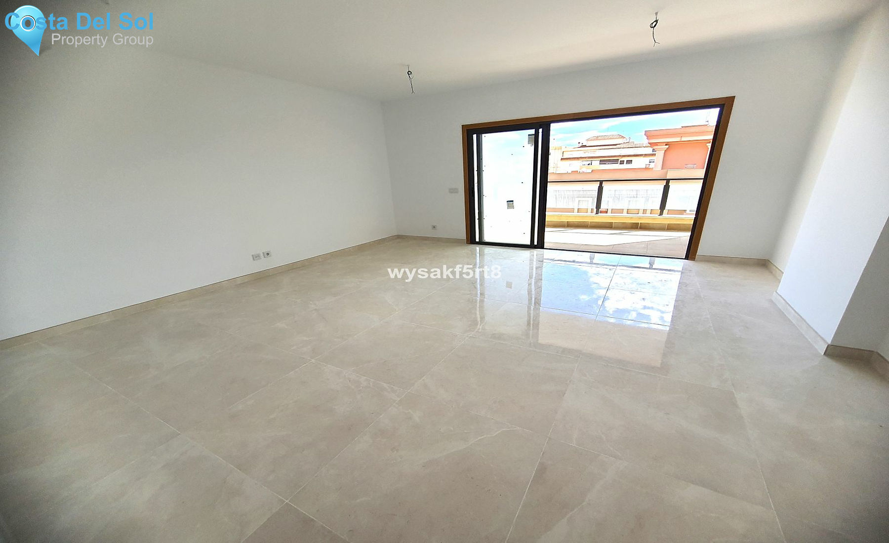 Middle Floor Apartment in San Luis de Sabinillas-1399264