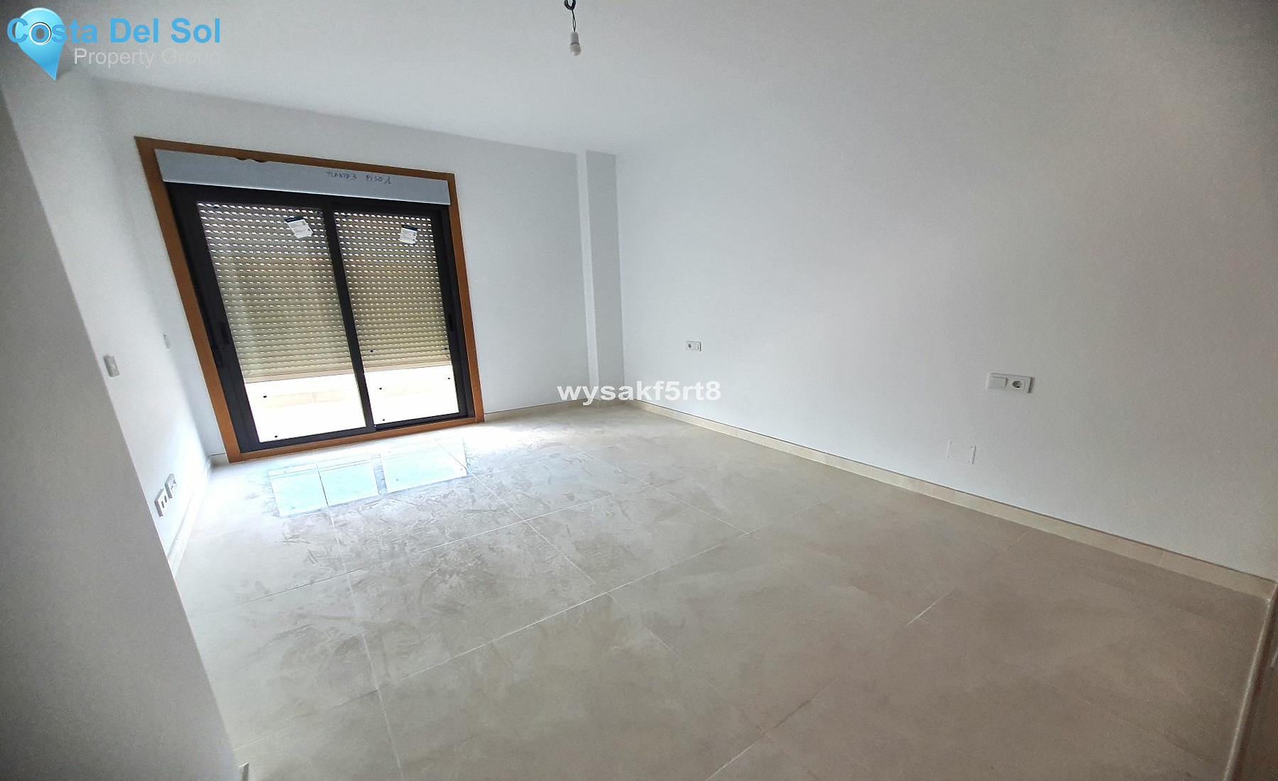 Middle Floor Apartment in San Luis de Sabinillas-1399268