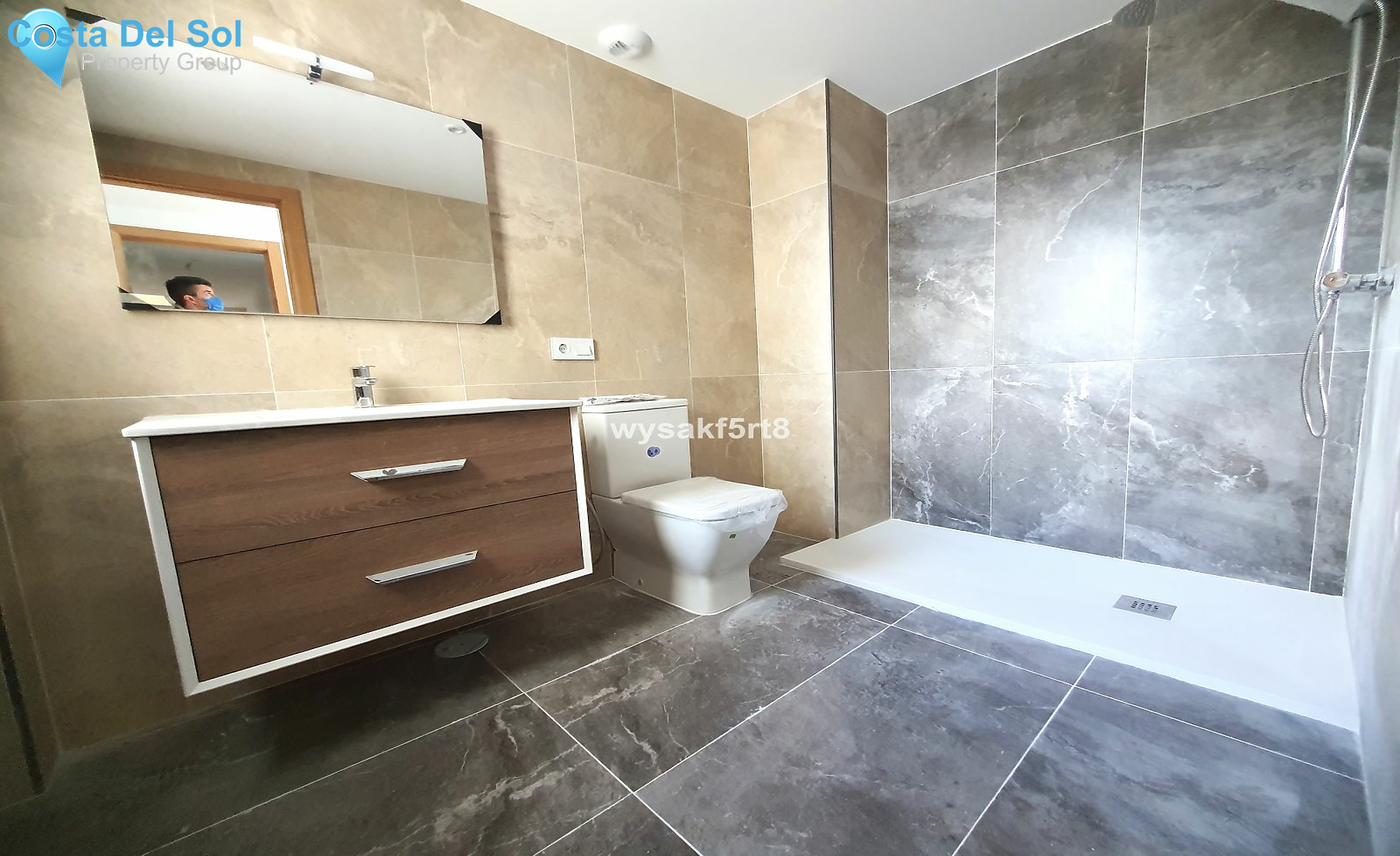 Middle Floor Apartment in San Luis de Sabinillas-1399270