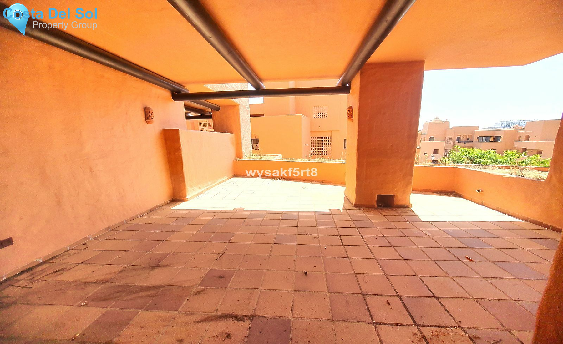 Middle Floor Apartment in San Luis de Sabinillas-1428136