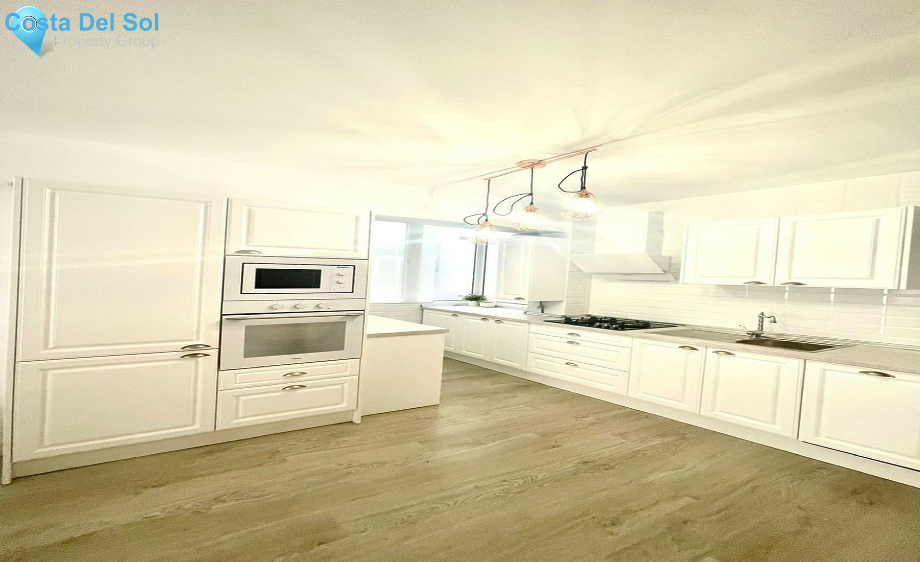 Middle Floor Apartment in San Pedro de Alcántara-1243474