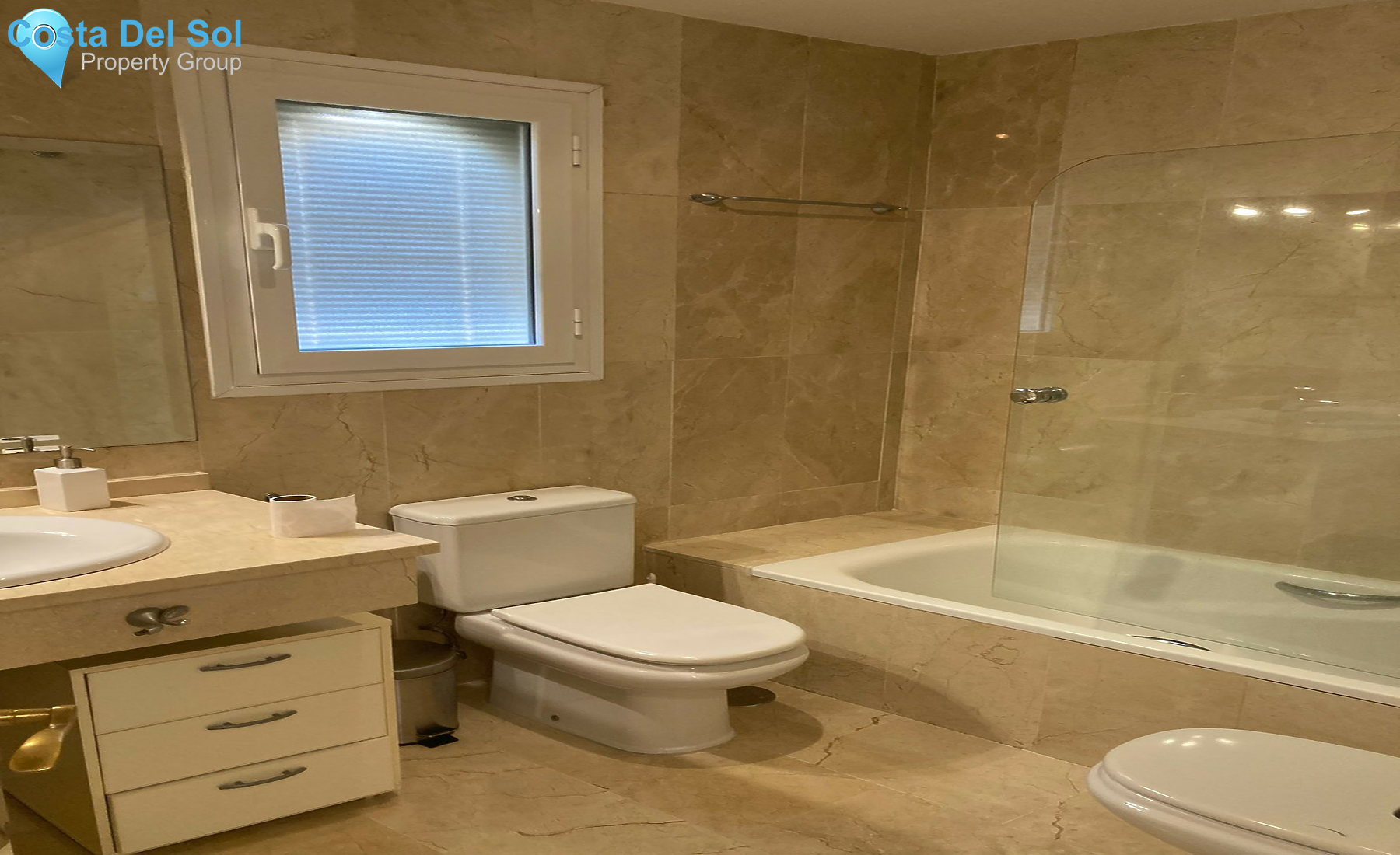 Middle Floor Apartment in San Pedro de Alcántara-1301169