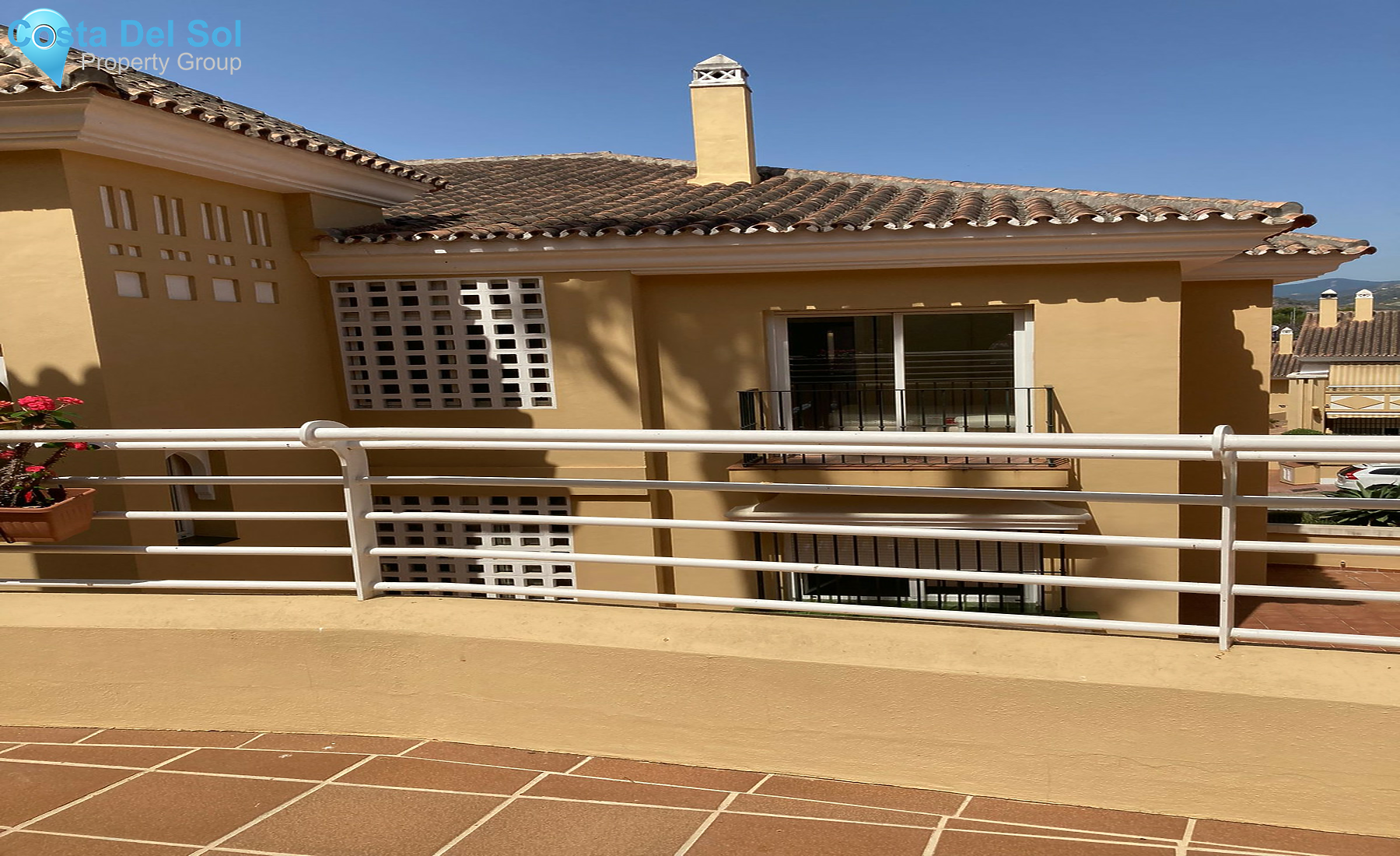 Middle Floor Apartment in San Pedro de Alcántara-1301174