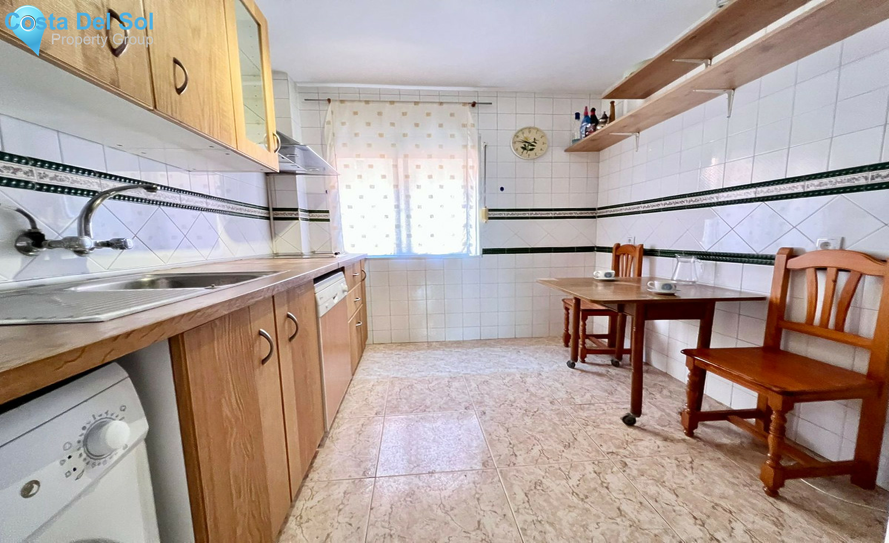 Middle Floor Apartment in San Pedro de Alcántara-1415062