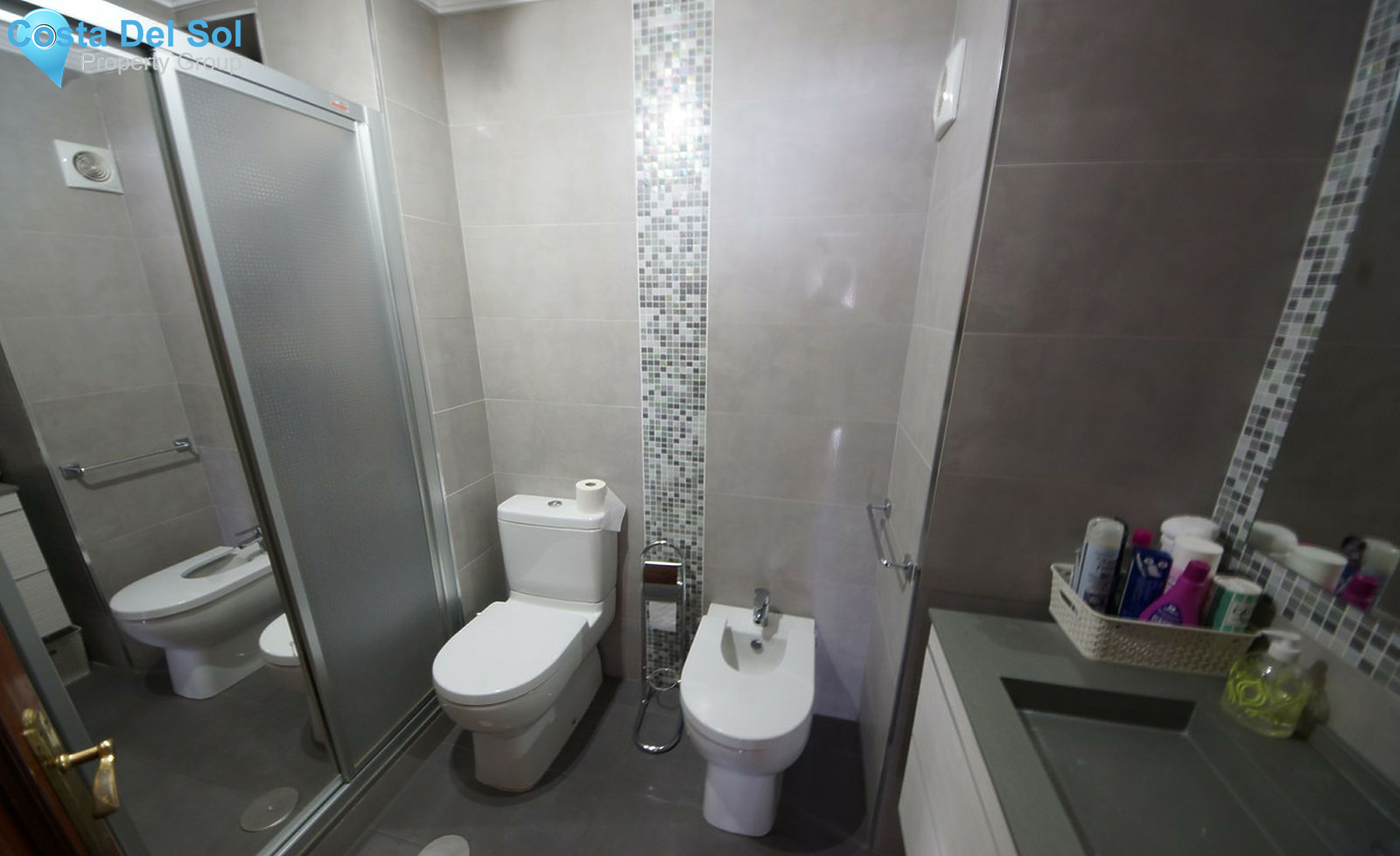 Middle Floor Apartment in San Pedro de Alcántara-1503149