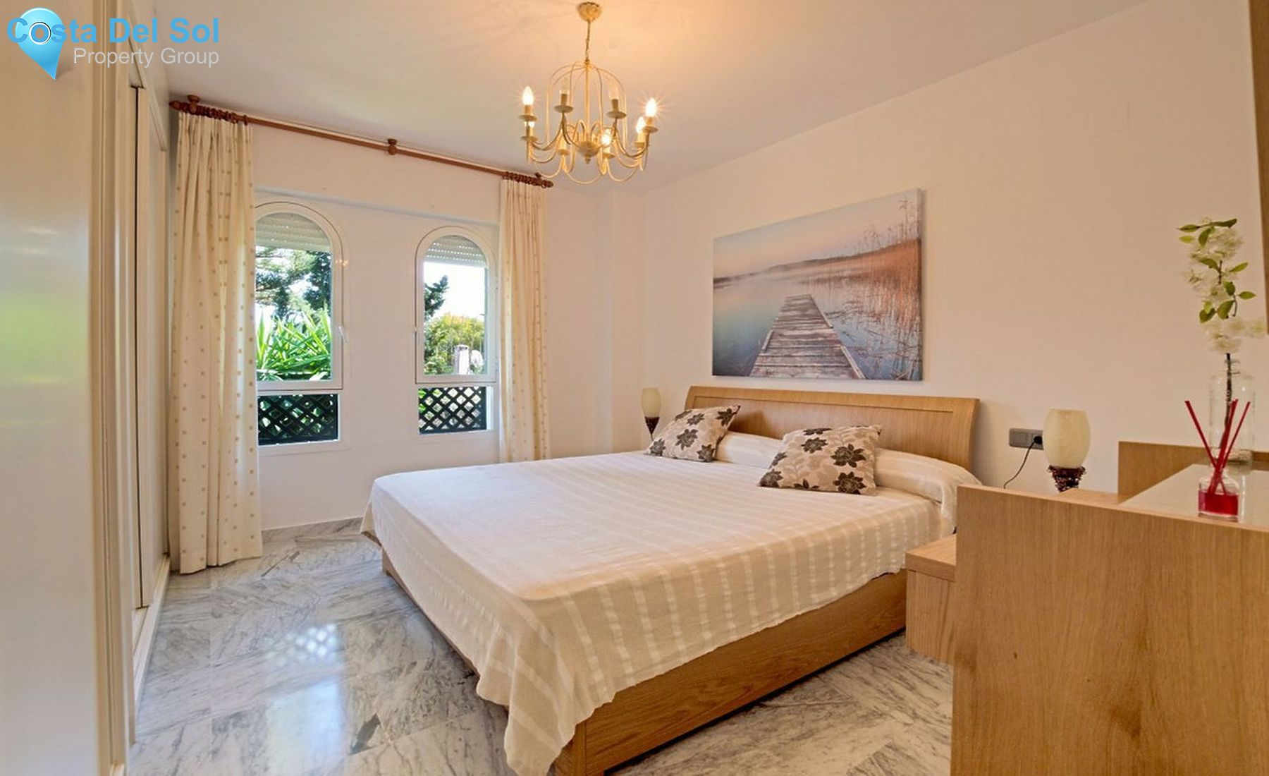 Middle Floor Apartment in San Pedro de Alcántara-1541474