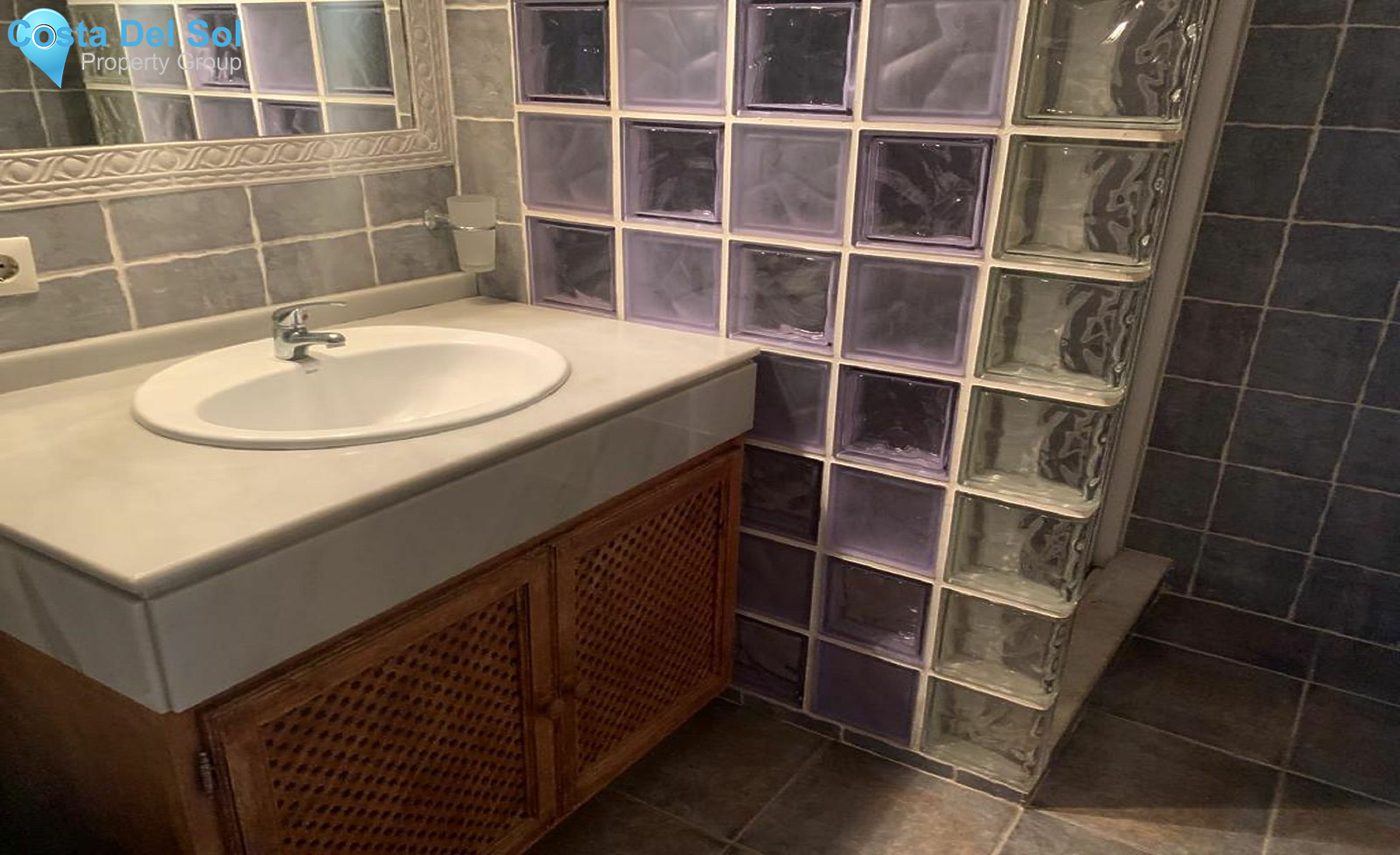 Middle Floor Apartment in San Pedro de Alcántara-1131394