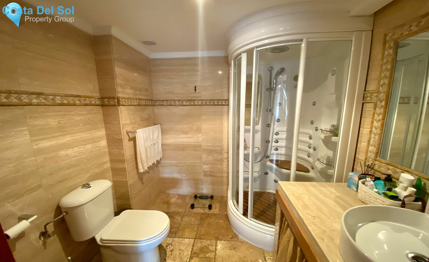 Middle Floor Apartment in San Pedro de Alcántara-1141741