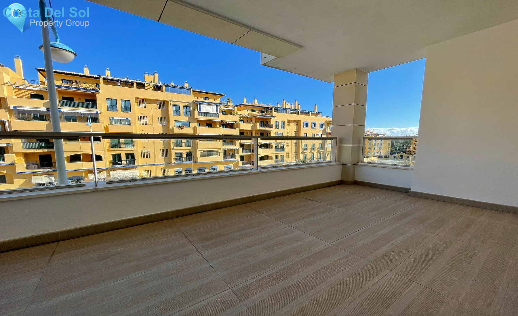 Middle Floor Apartment in San Pedro de Alcántara-1143578