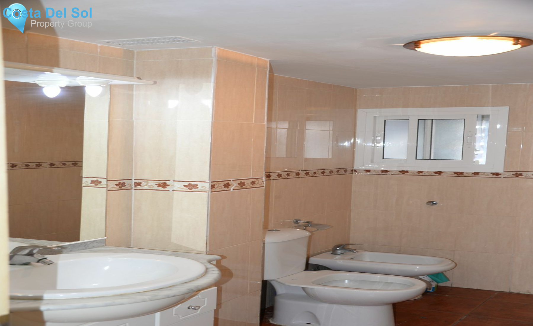 Middle Floor Apartment in San Pedro de Alcántara-1167136