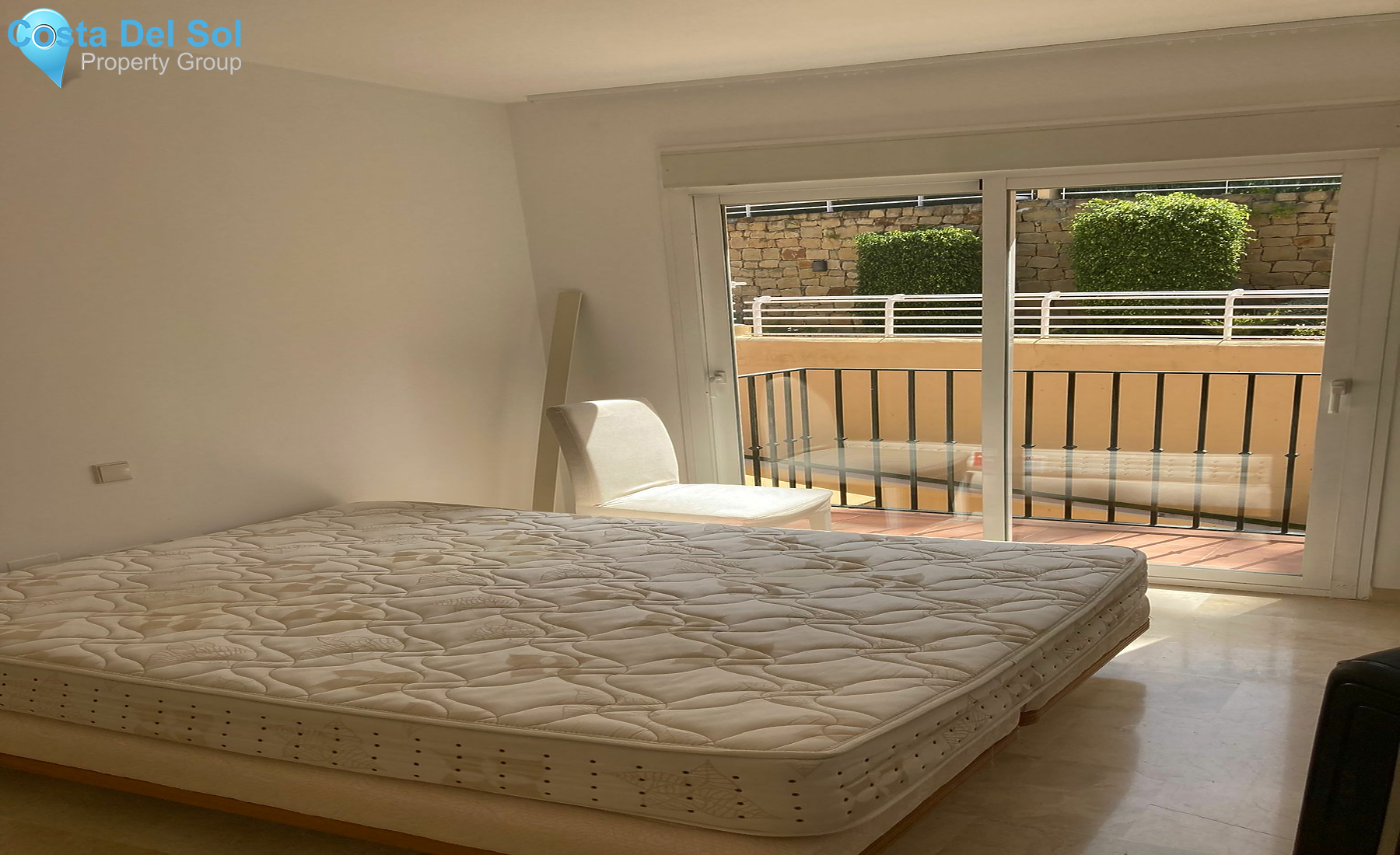 Middle Floor Apartment in San Pedro de Alcántara-1215153