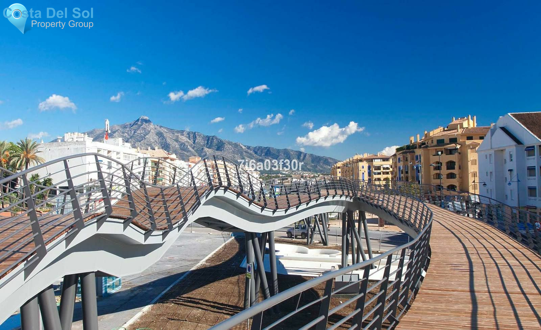 Middle Floor Apartment in Marbella-1388575
