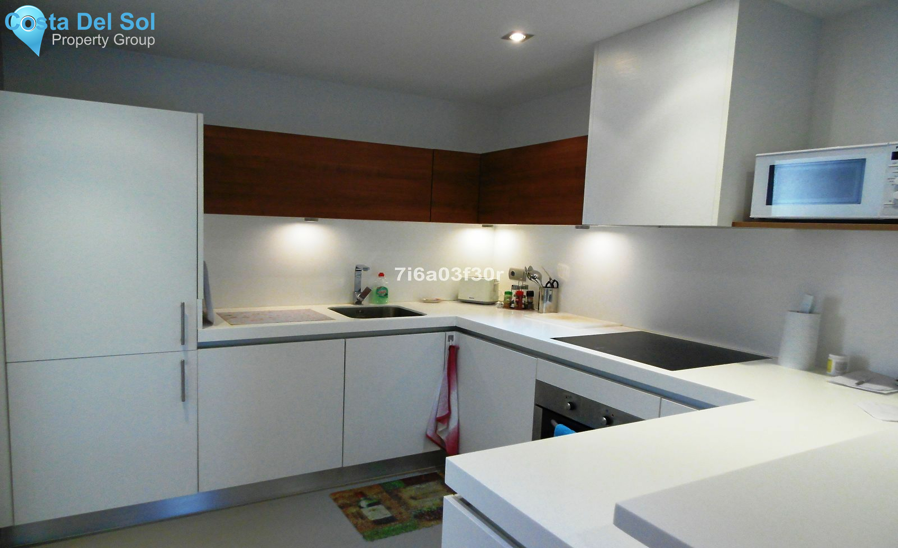 Middle Floor Apartment in Marbella-1388562
