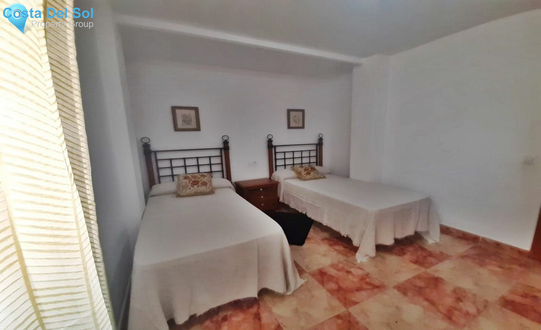 Middle Floor Apartment in San Pedro de Alcántara-1392626