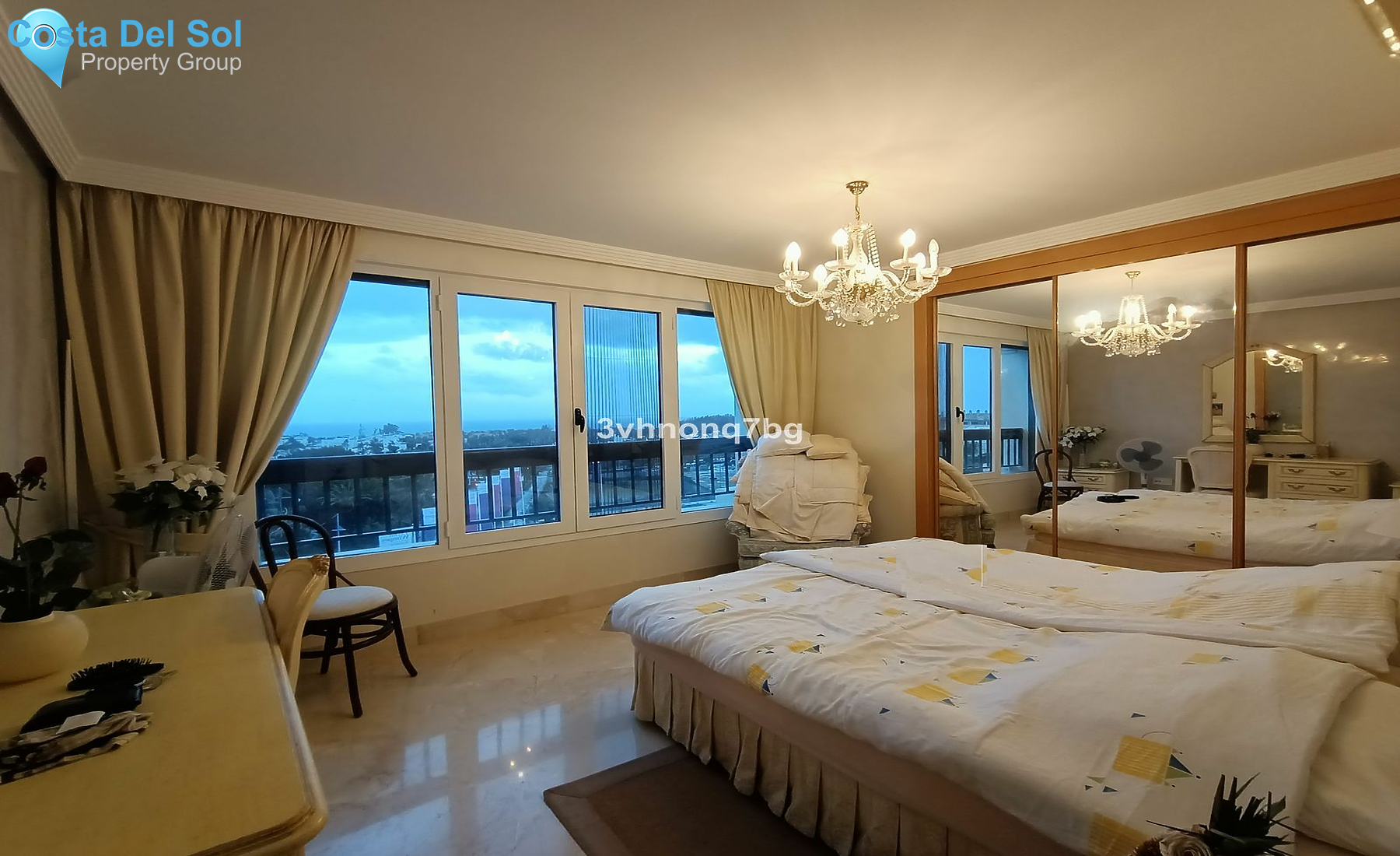 Middle Floor Apartment in San Pedro de Alcántara-1544683