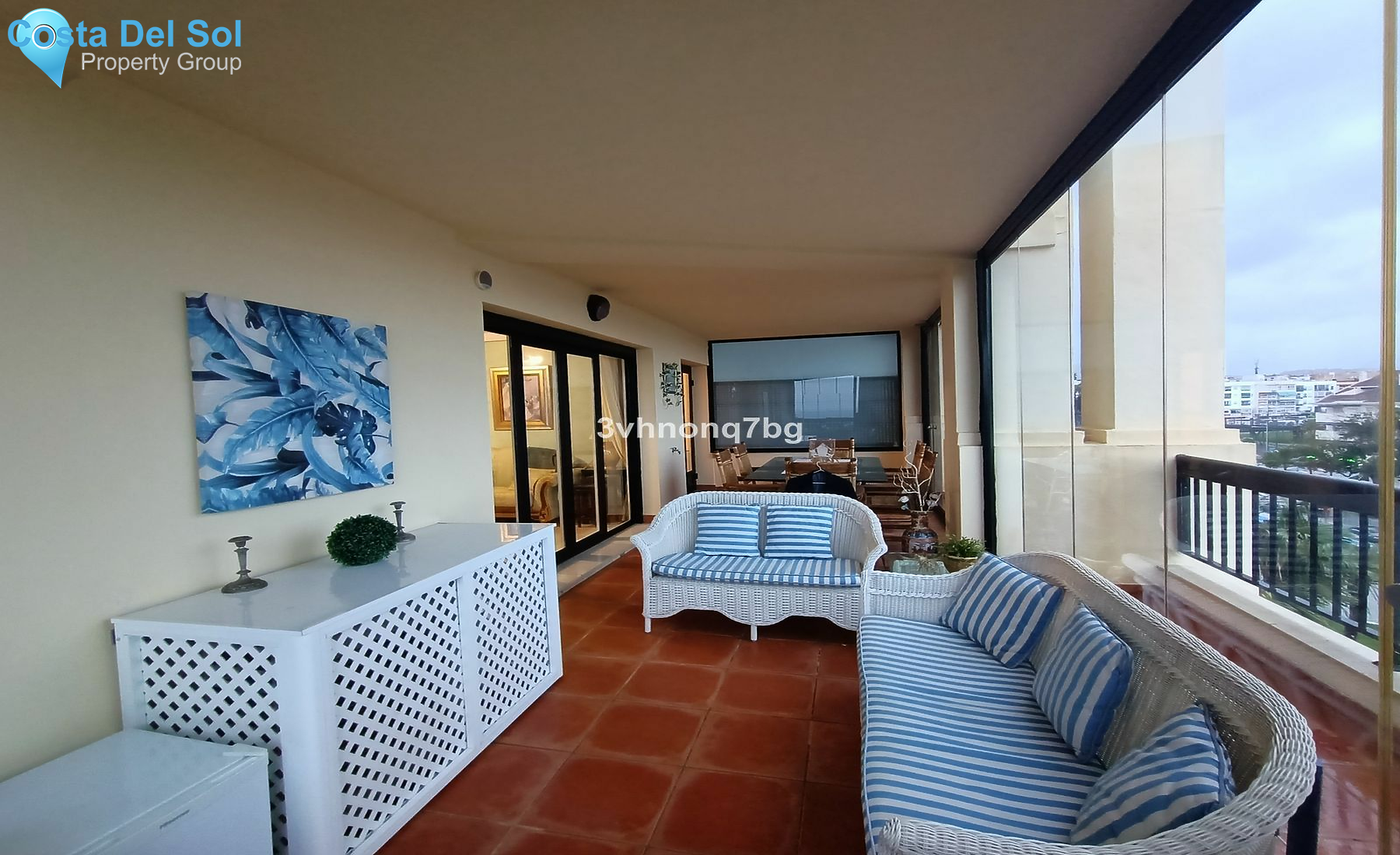 Middle Floor Apartment in San Pedro de Alcántara-1544671