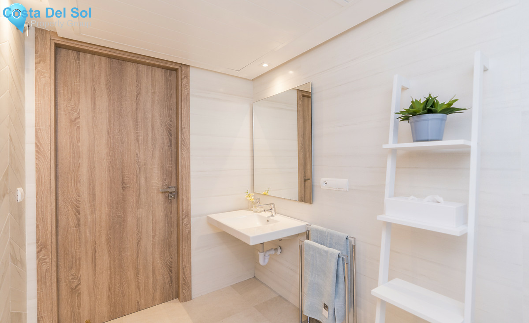 Middle Floor Apartment in San Roque-1351009