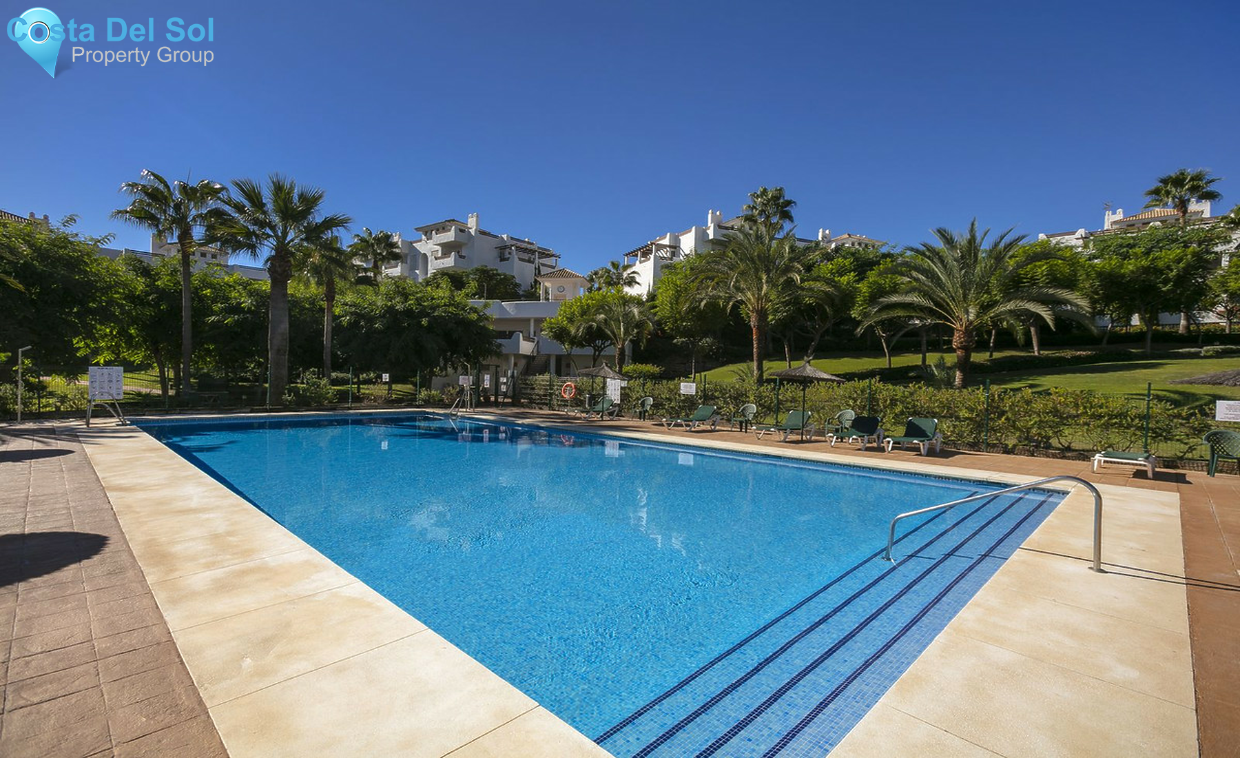 Middle Floor Apartment in Selwo-1434796