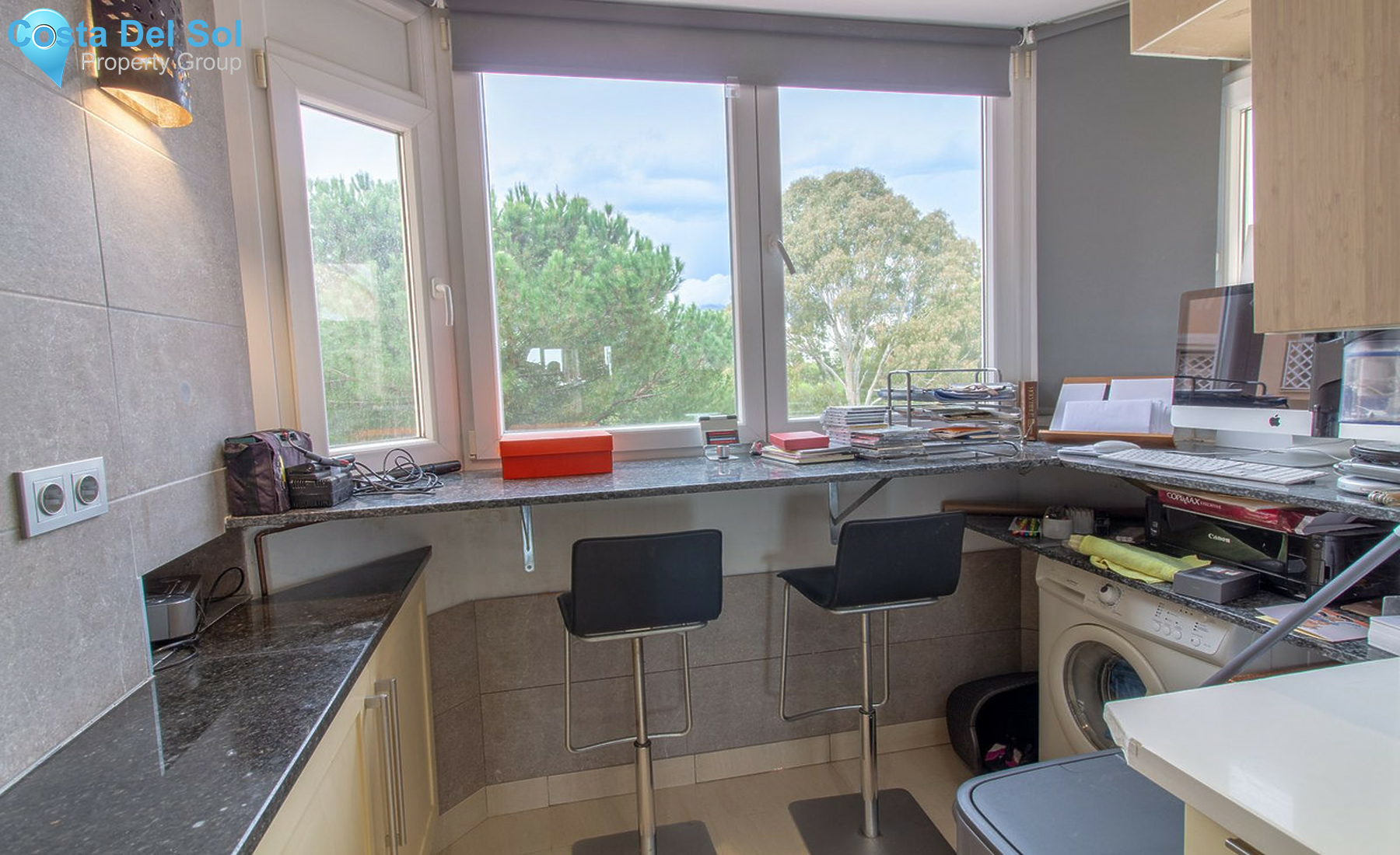 Middle Floor Apartment in Selwo-1501981