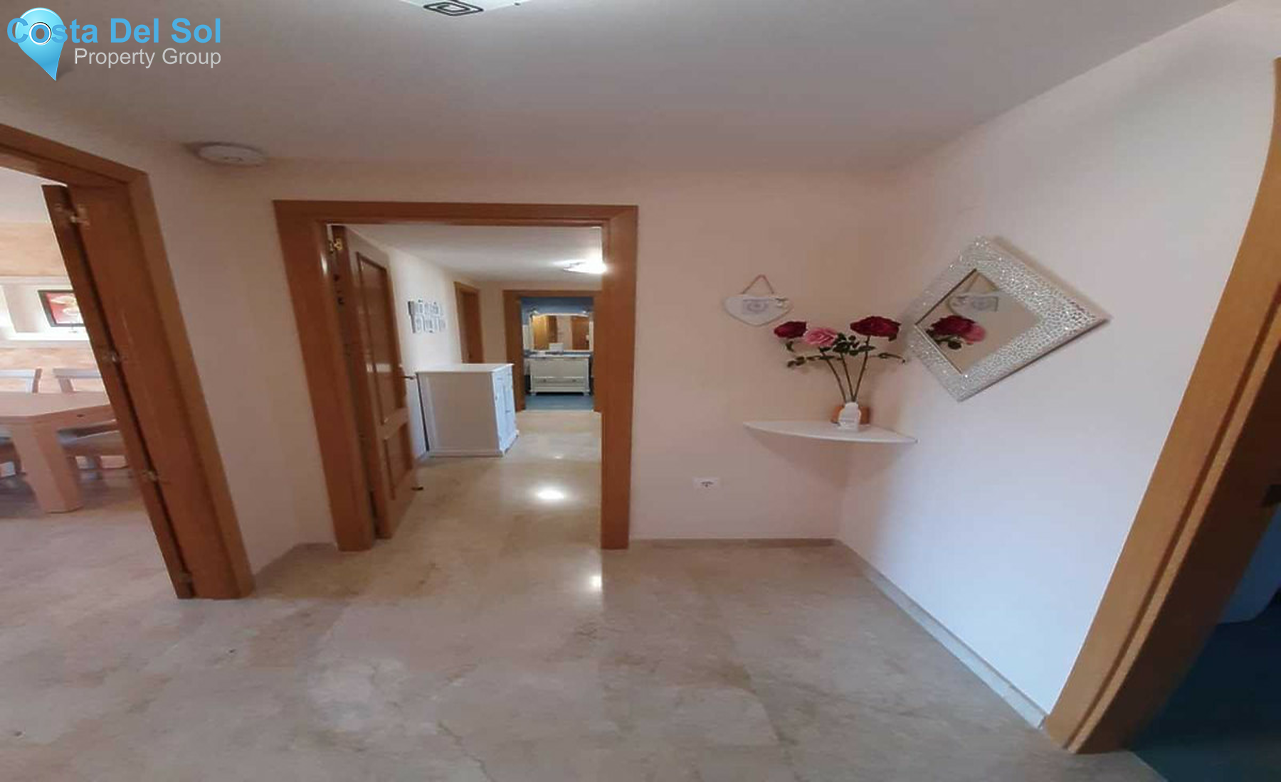 Middle Floor Apartment in Selwo-1503703