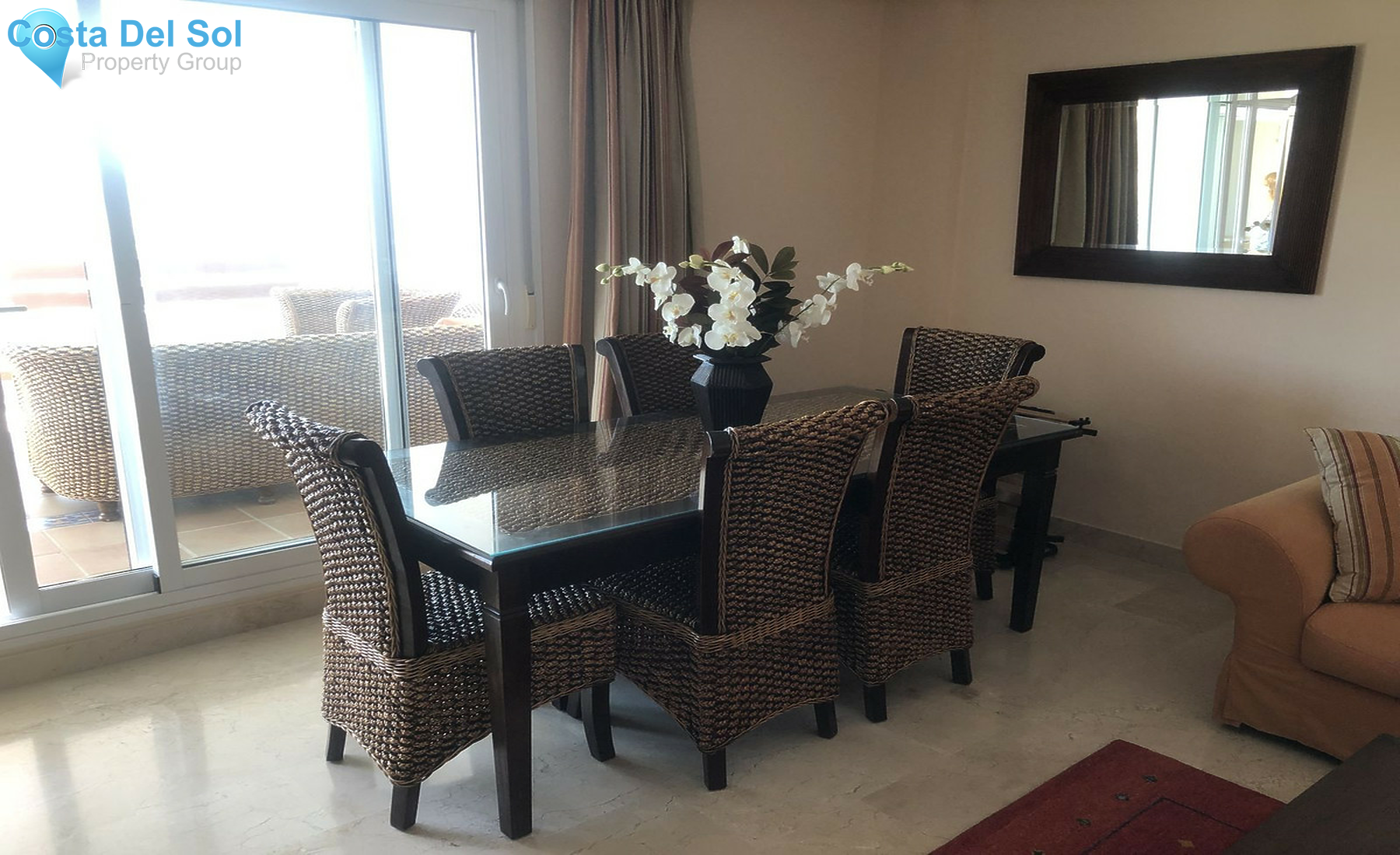 Middle Floor Apartment in Selwo-1512154