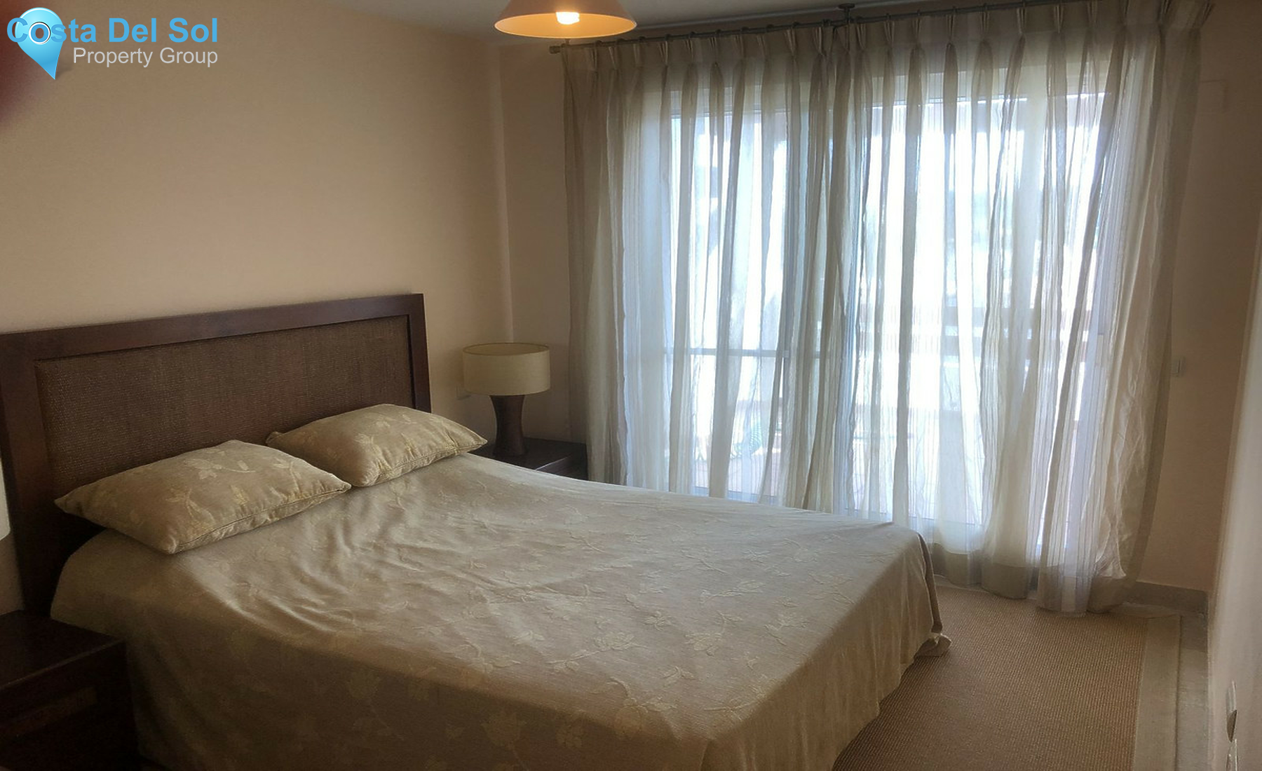 Middle Floor Apartment in Selwo-1512144