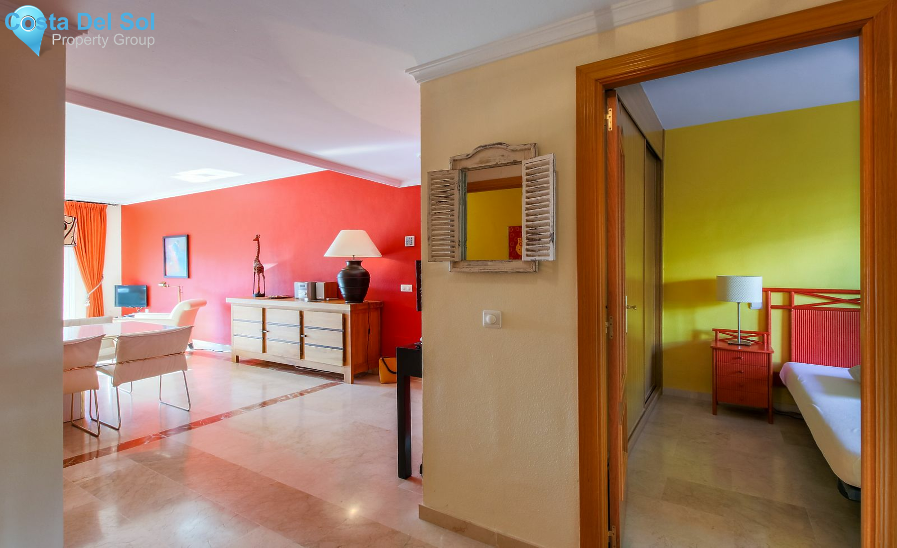 Middle Floor Apartment in Selwo-1134184