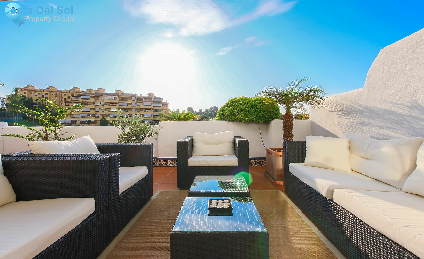 Middle Floor Apartment in Selwo-1134178