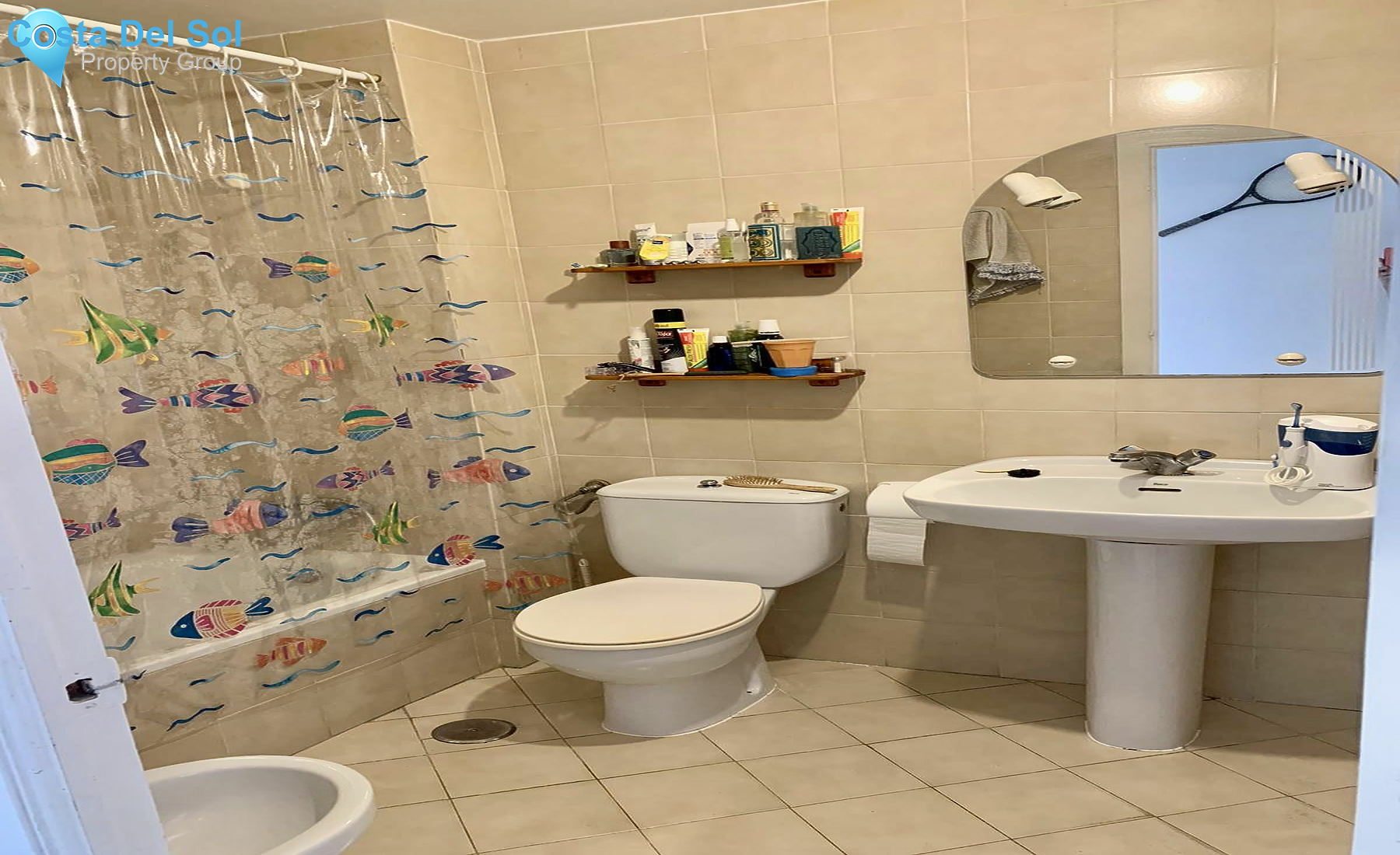 Middle Floor Apartment in Selwo-1469083