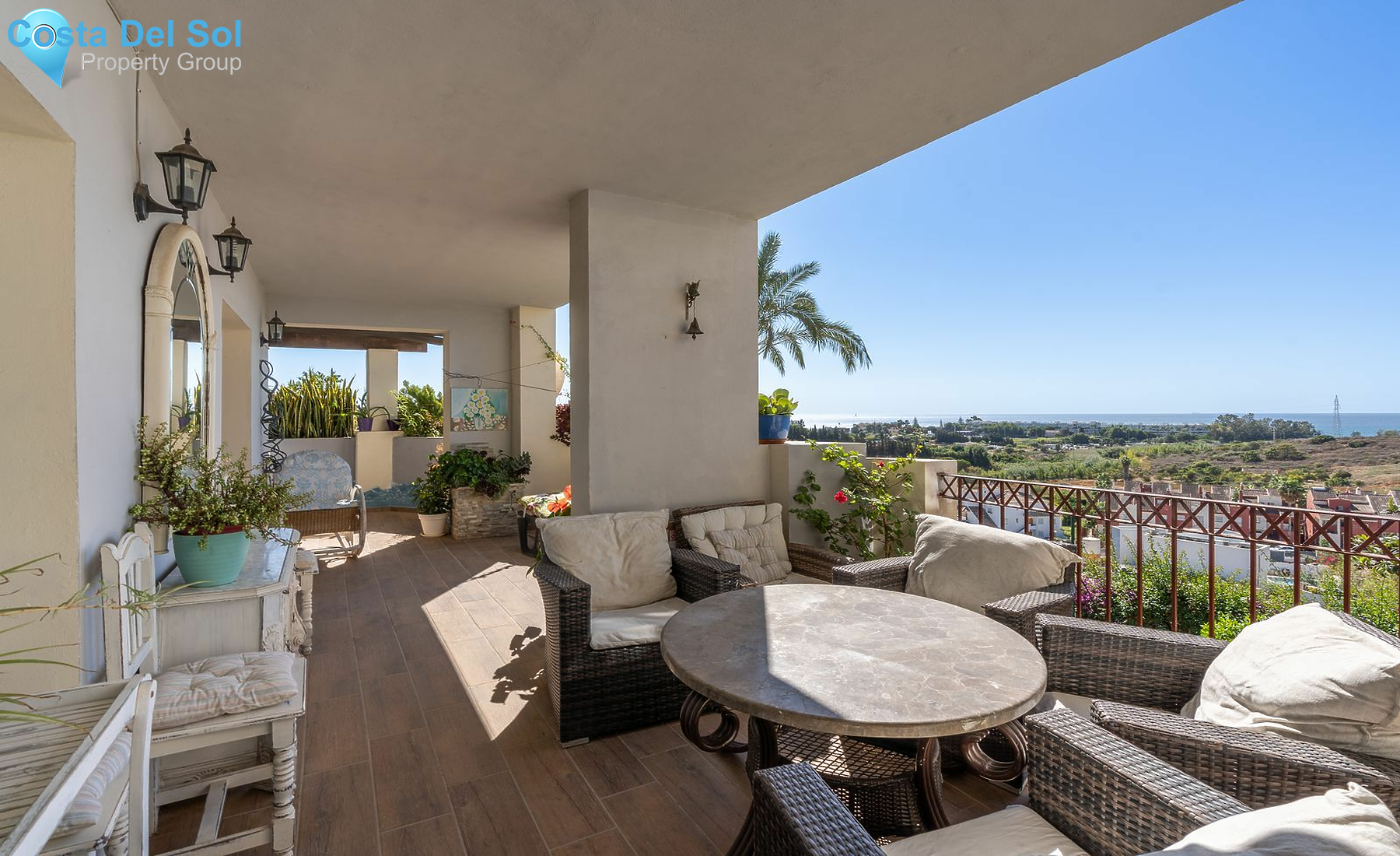 Middle Floor Apartment in Selwo-1472376