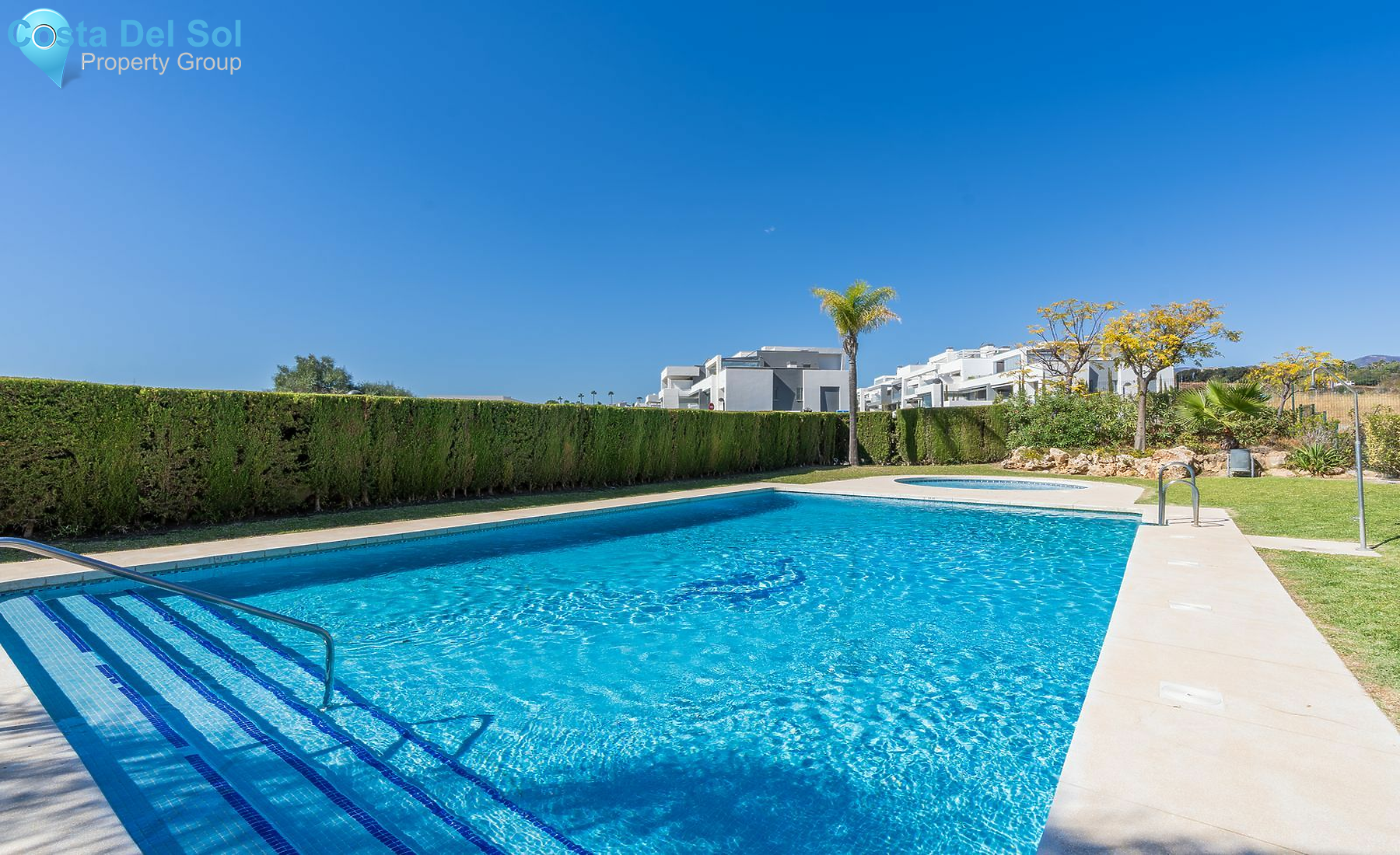 Middle Floor Apartment in Selwo-1472378