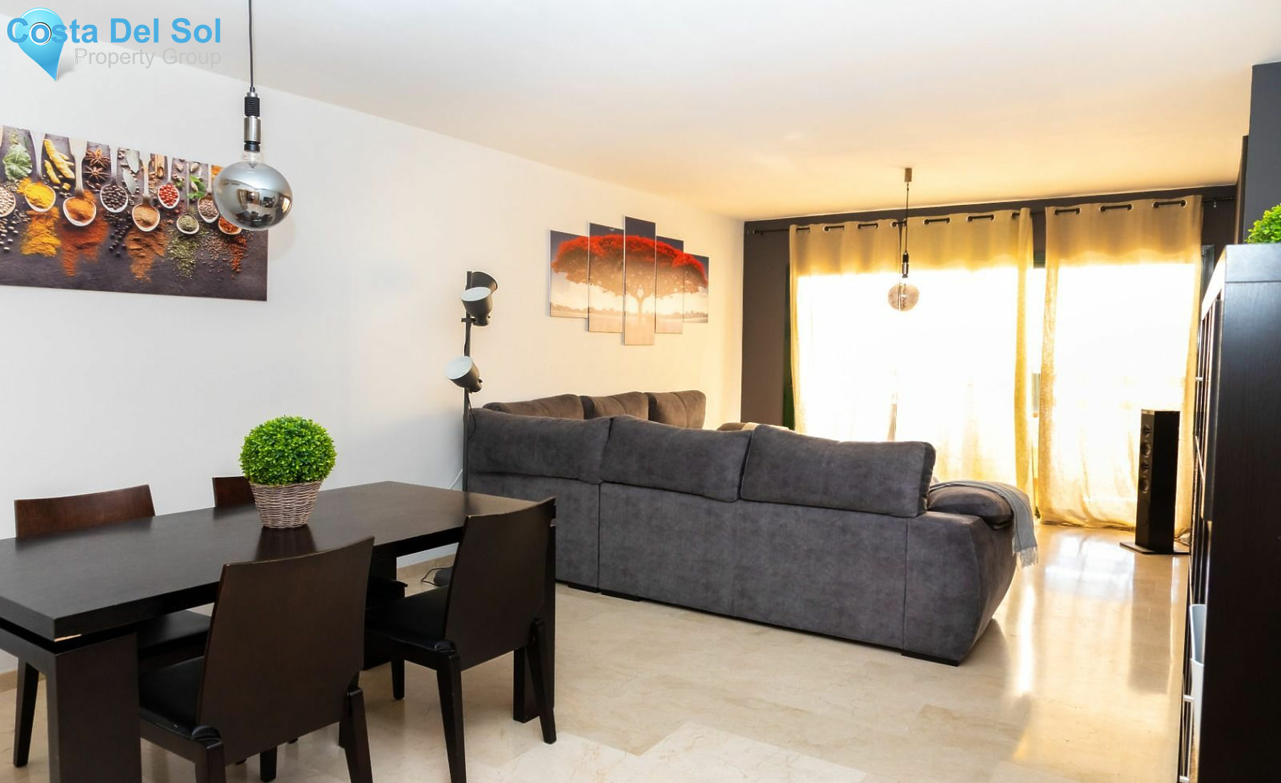 Middle Floor Apartment in Selwo-1517502