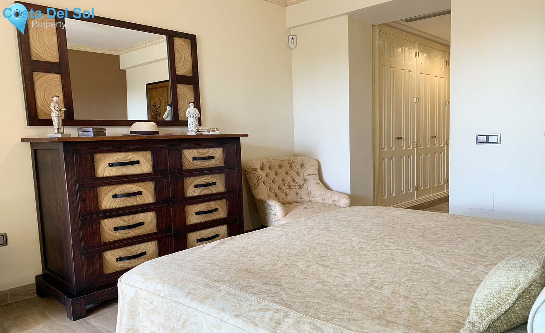 Middle Floor Apartment in Sierra Blanca-703424