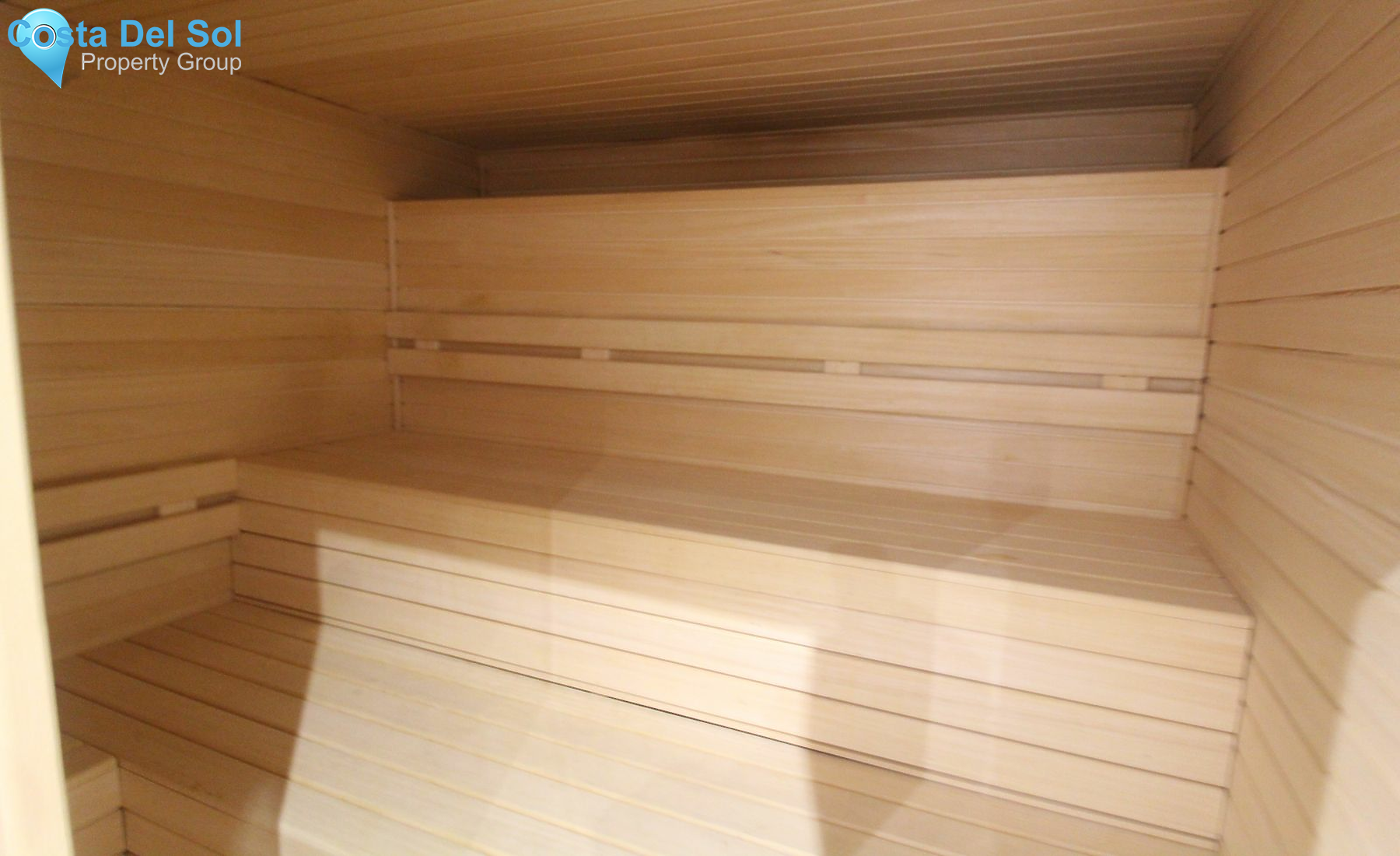 Middle Floor Apartment in Sierra Blanca-1153618