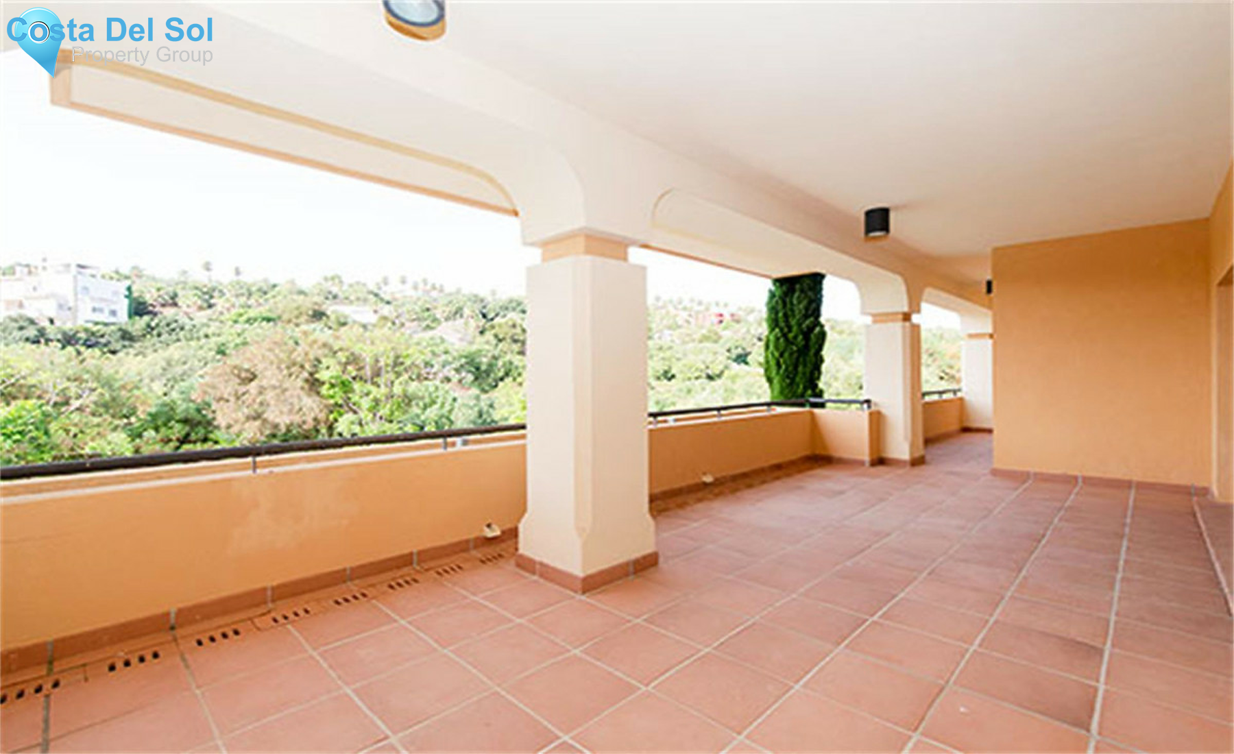 Middle Floor Apartment in Sotogrande Alto