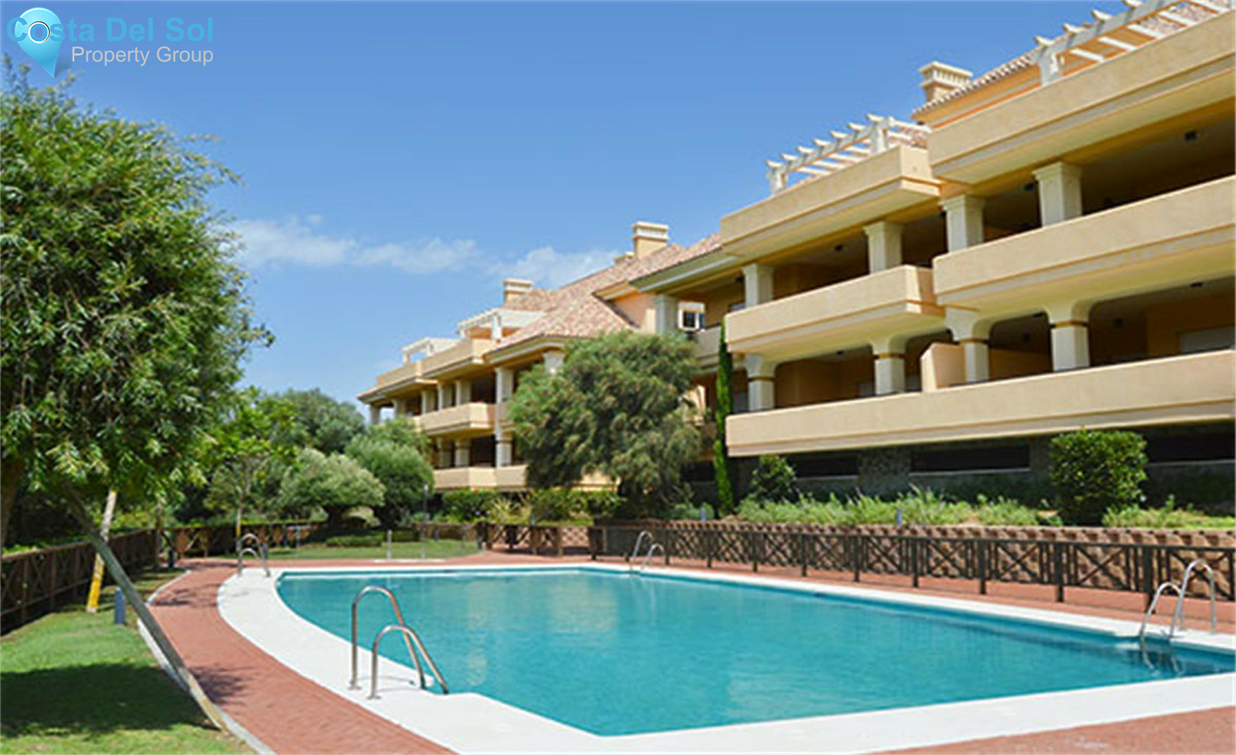 Middle Floor Apartment in Sotogrande Alto-1339075