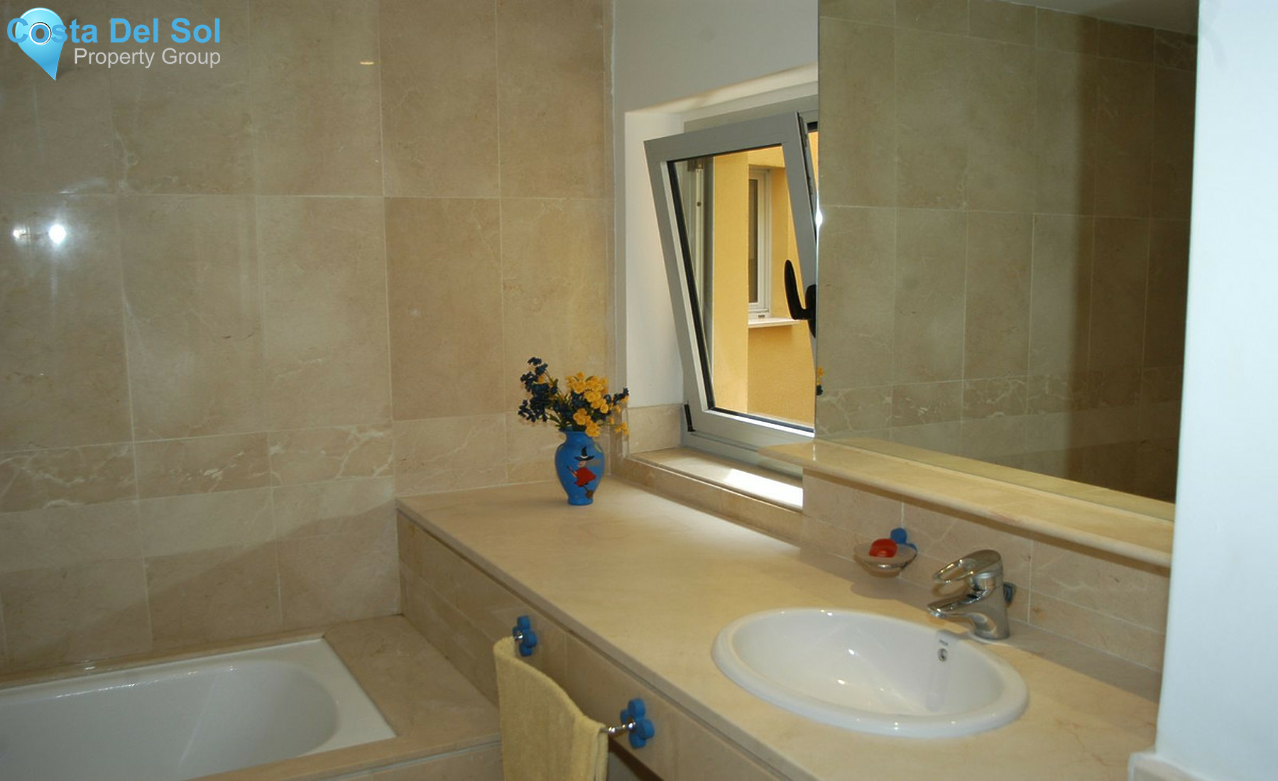 Middle Floor Apartment in Sotogrande Marina-1255948